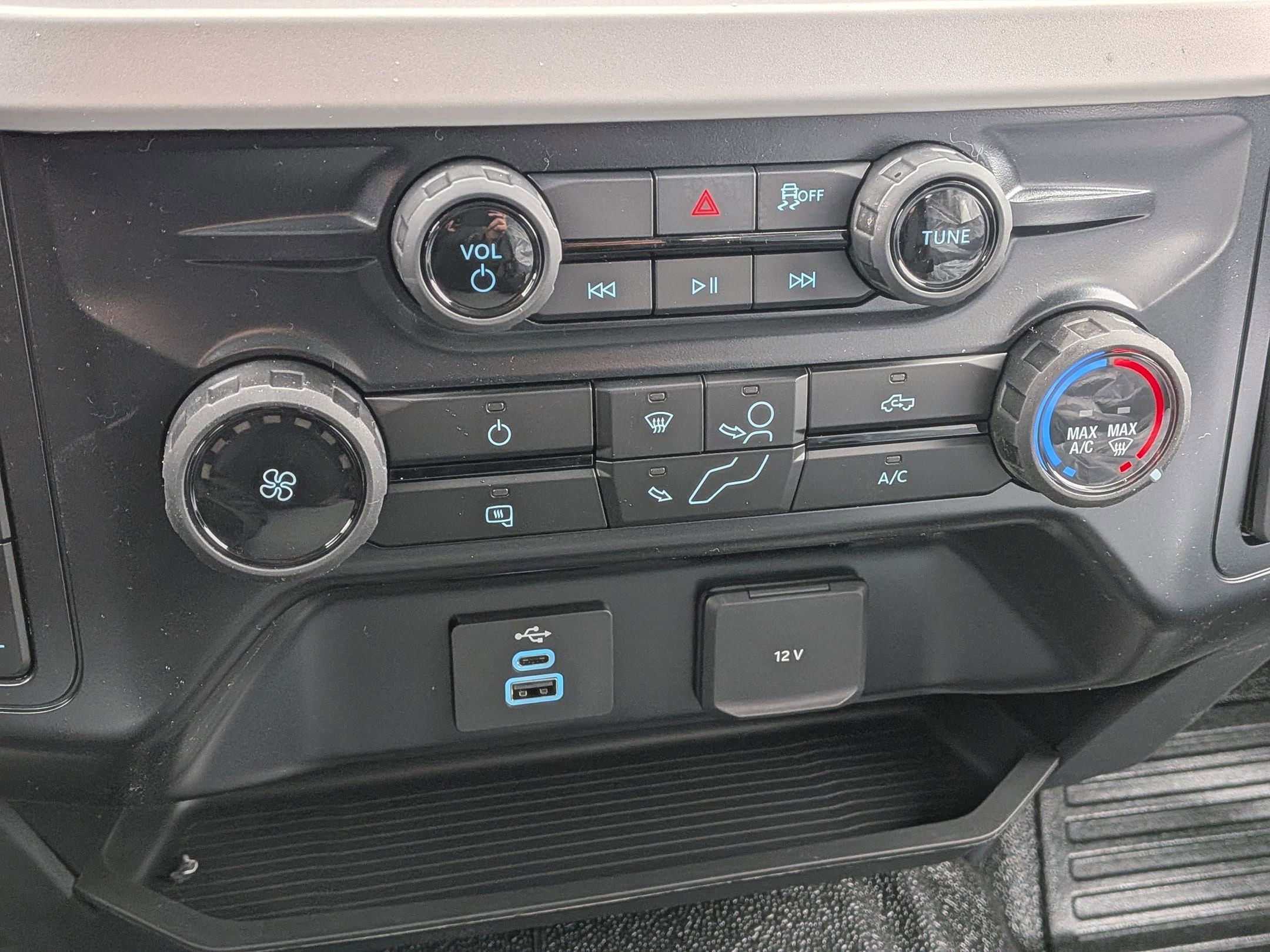 2026 FORD F-350 - Image 18