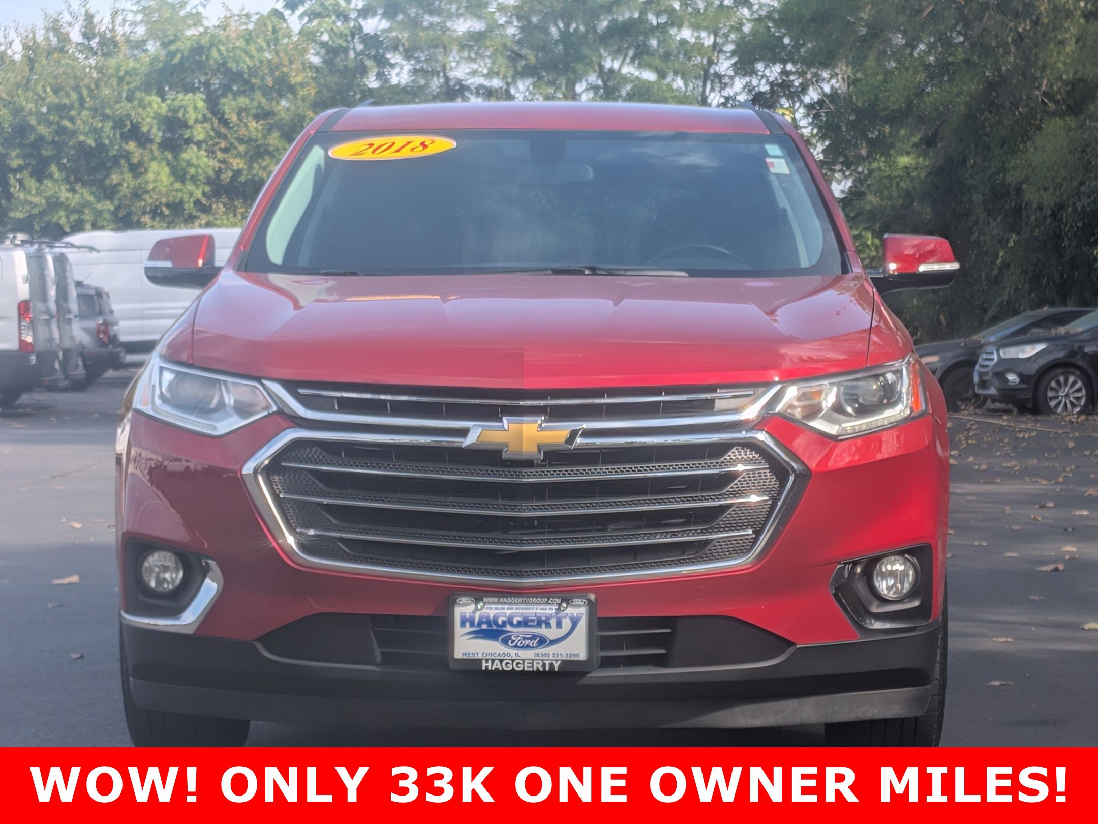 2018 Chevrolet Traverse 1LT photo 2