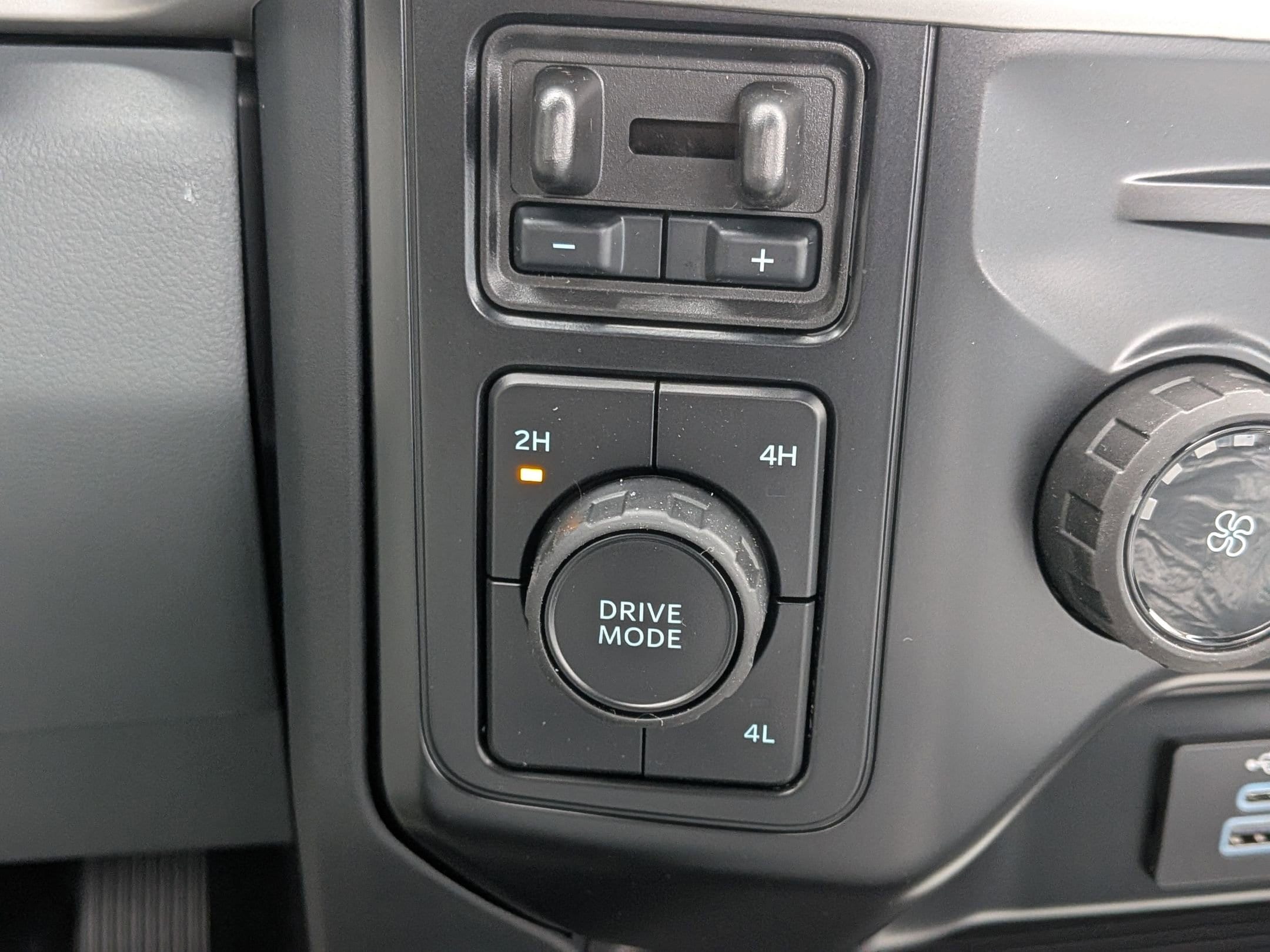 2026 FORD F-350 - Image 18