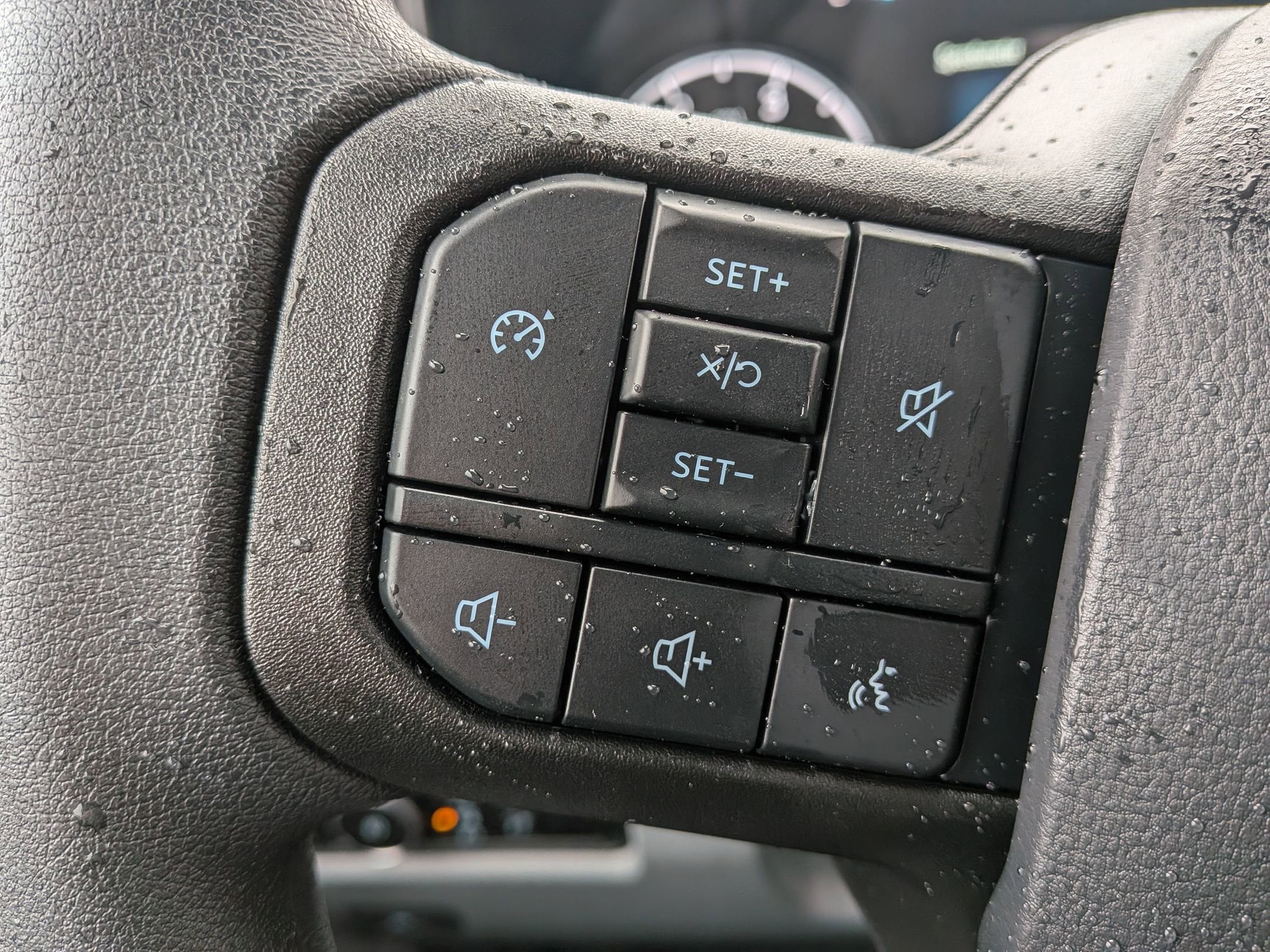 2026 FORD F-350 - Image 14