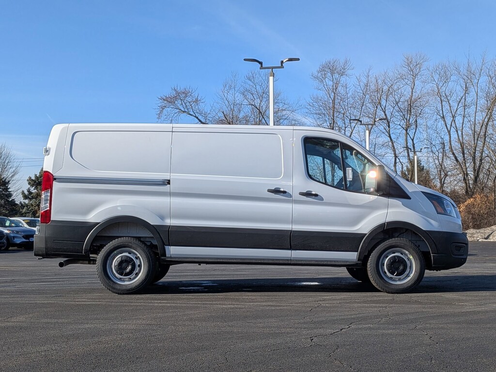 New 2026 Ford Transit T-250 130 Low Rf 9150 GVWR RWD