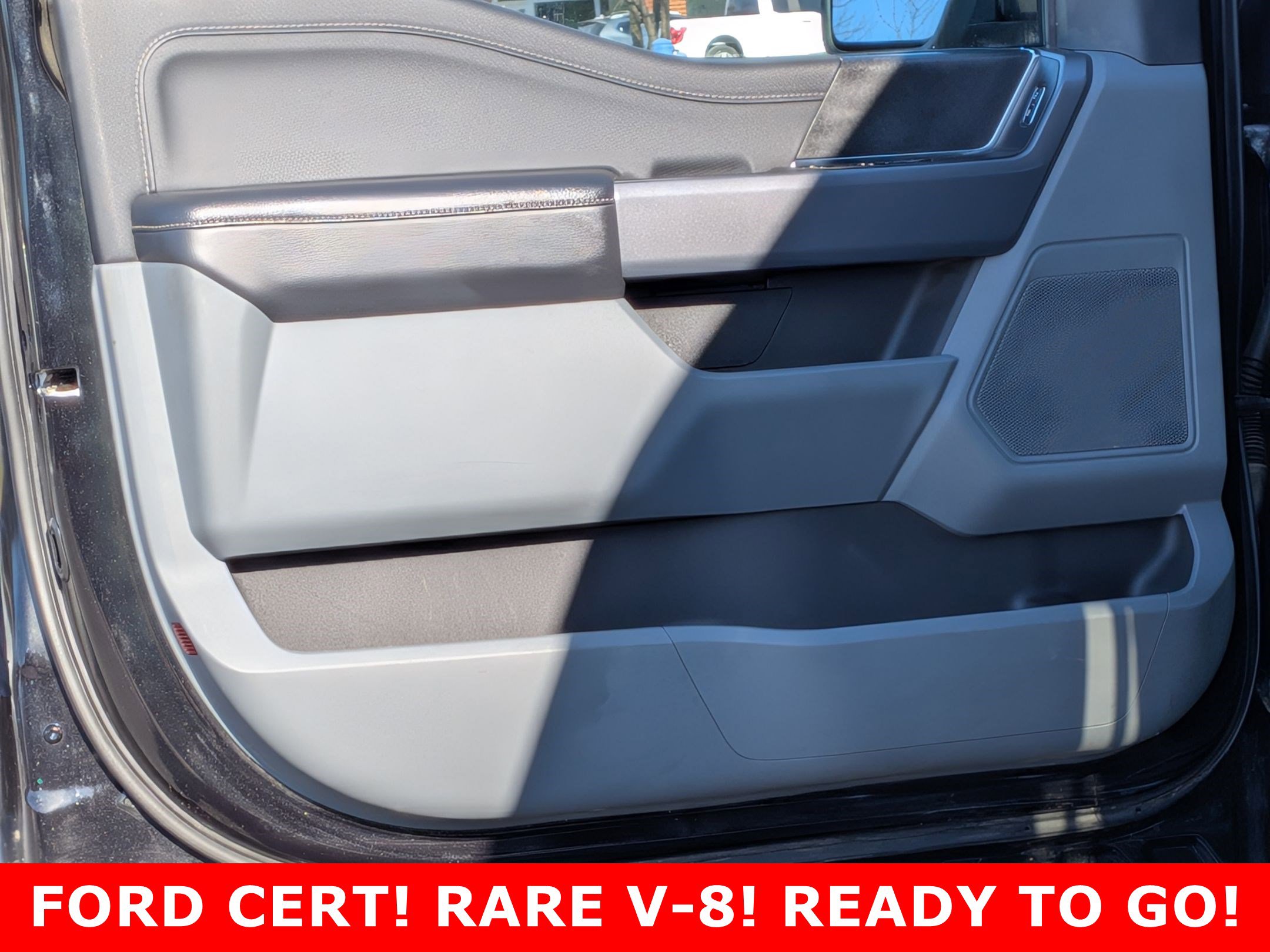 2025 FORD F-150 - Image 12