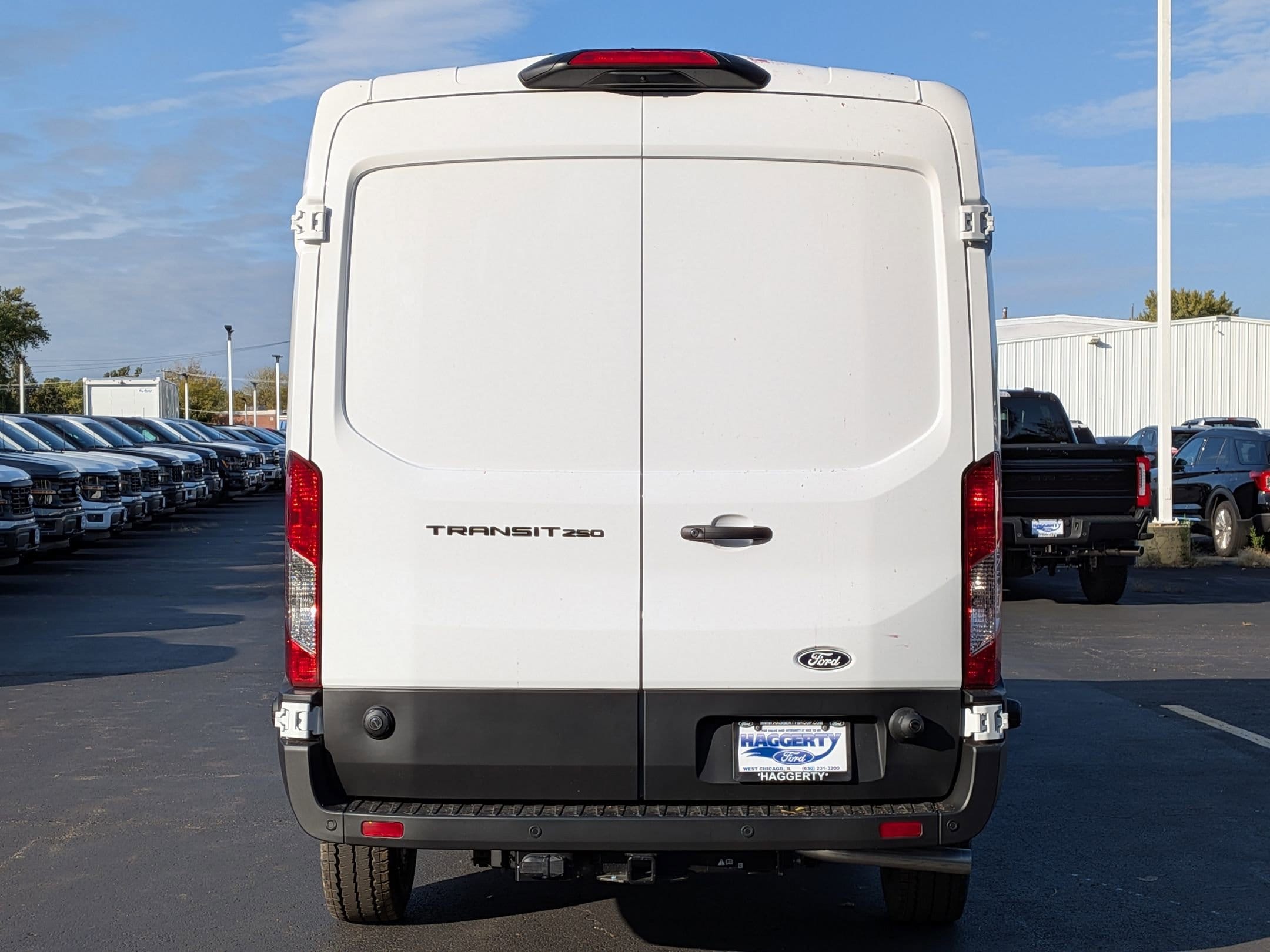 2026 FORD TRANSIT - Image 6