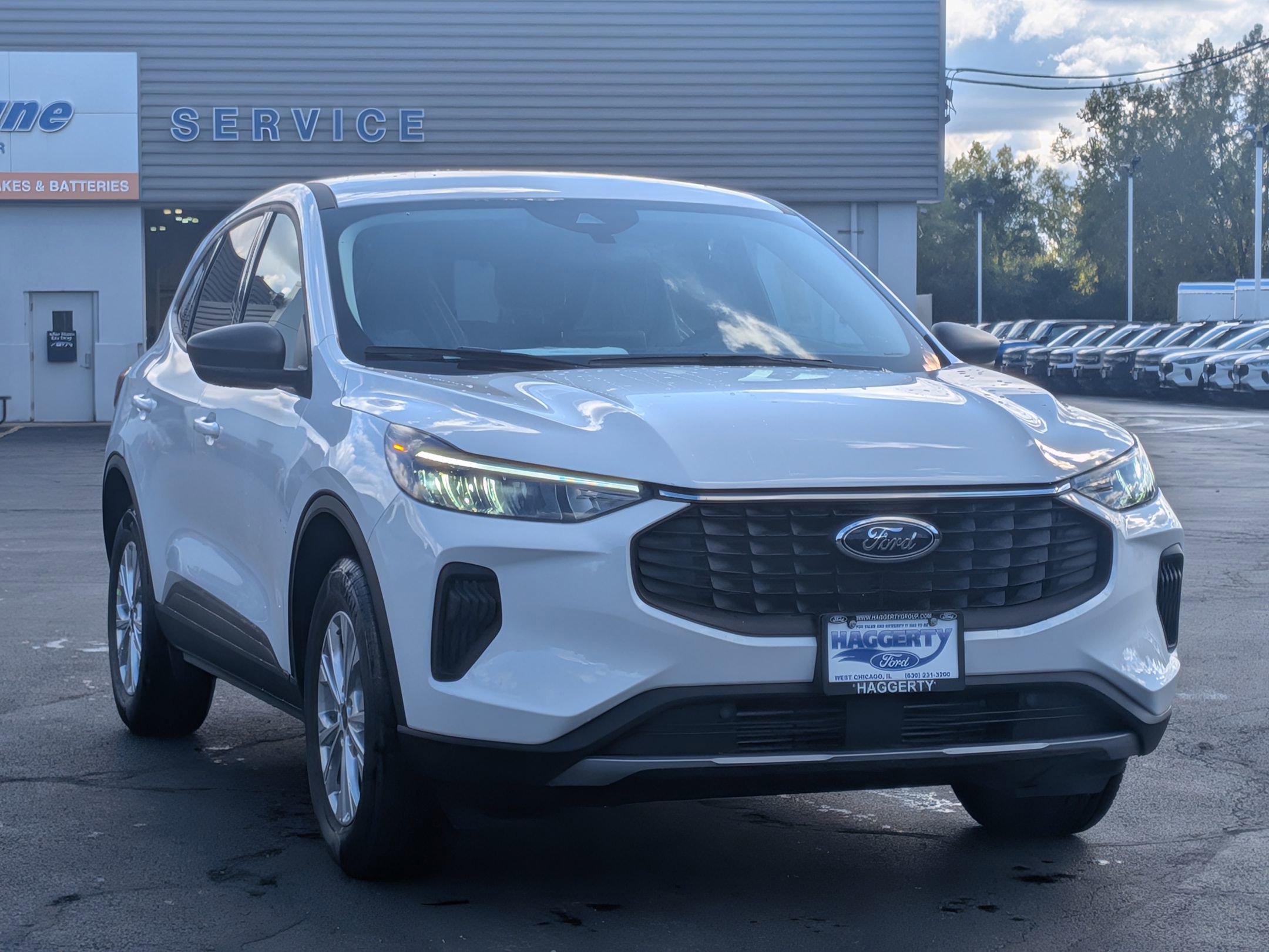 2026 Ford Escape Active photo 2