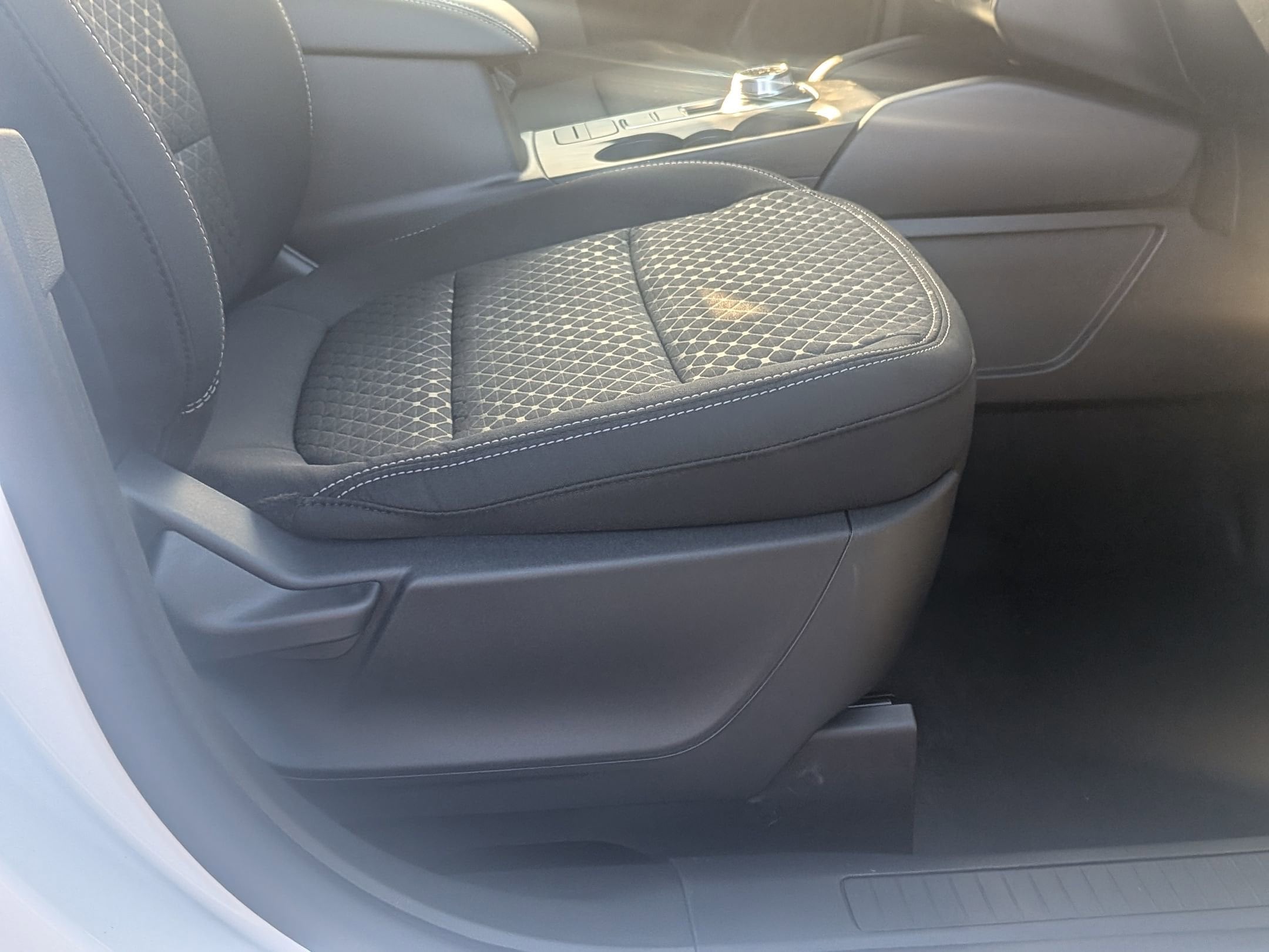 2026 FORD ESCAPE - Image 25