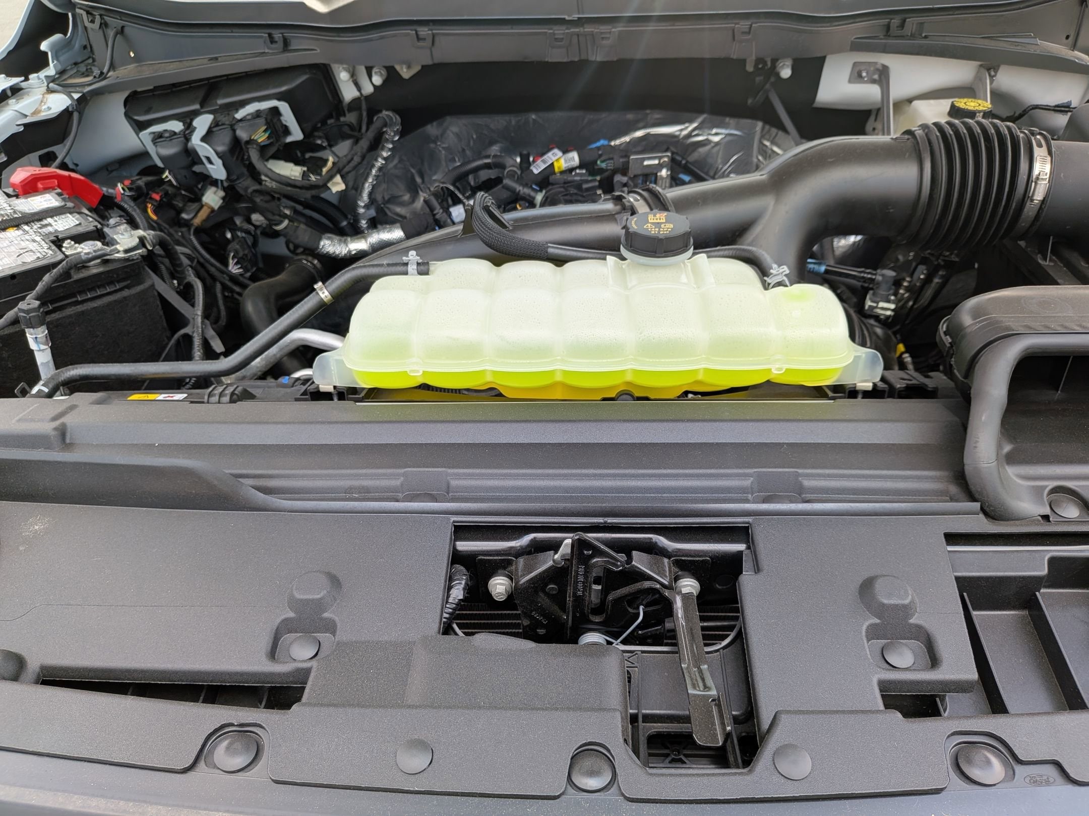 2025 FORD F-150 - Image 27