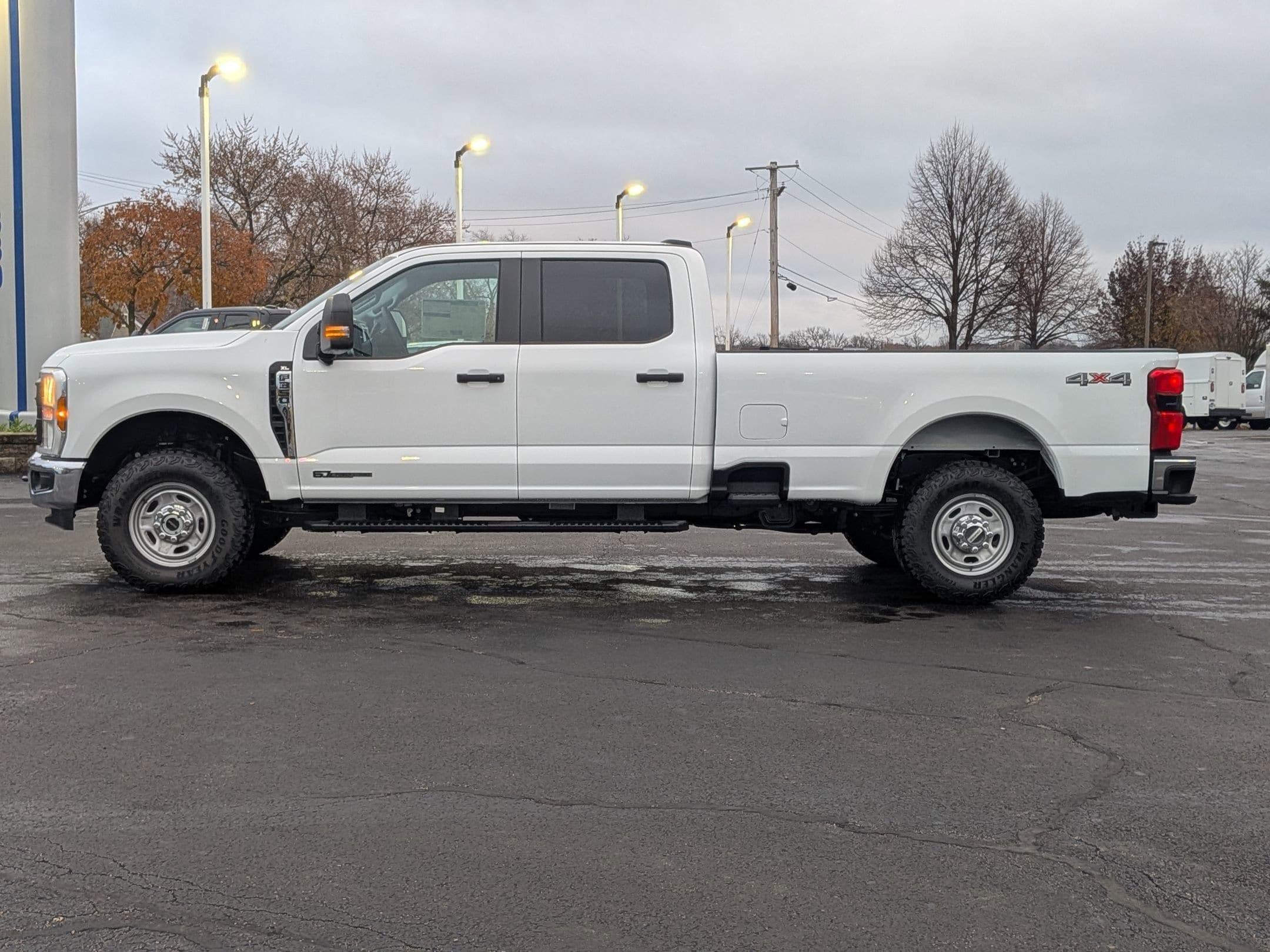 2026 FORD F-350 - Image 8