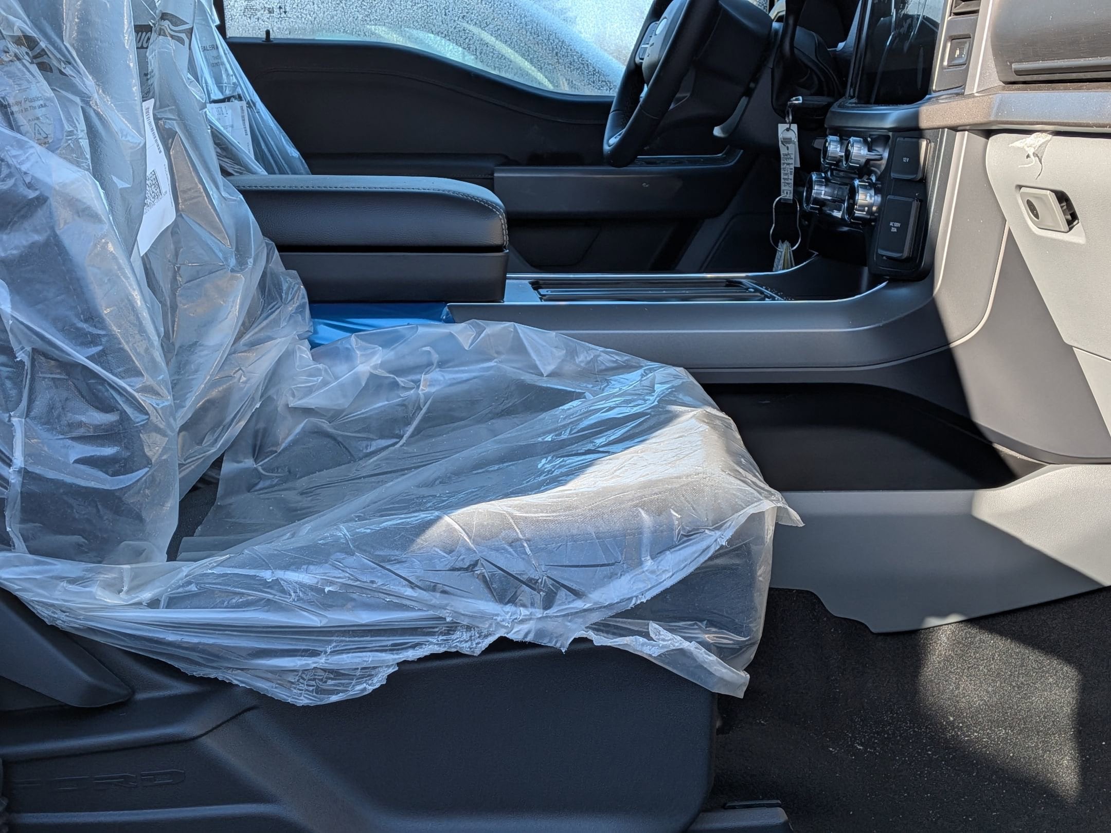 2026 FORD F-150 - Image 23