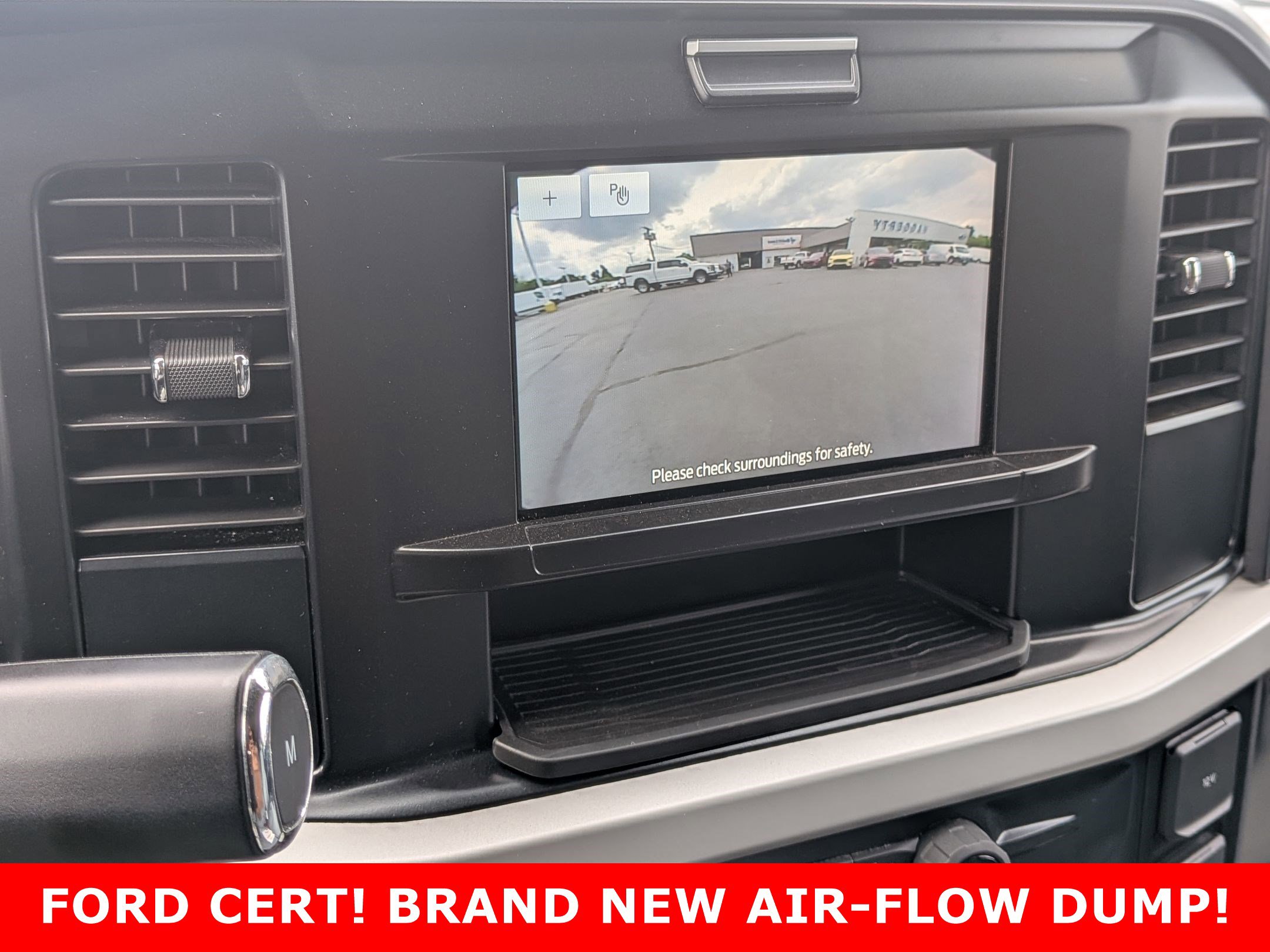 2025 FORD F-450 - Image 20