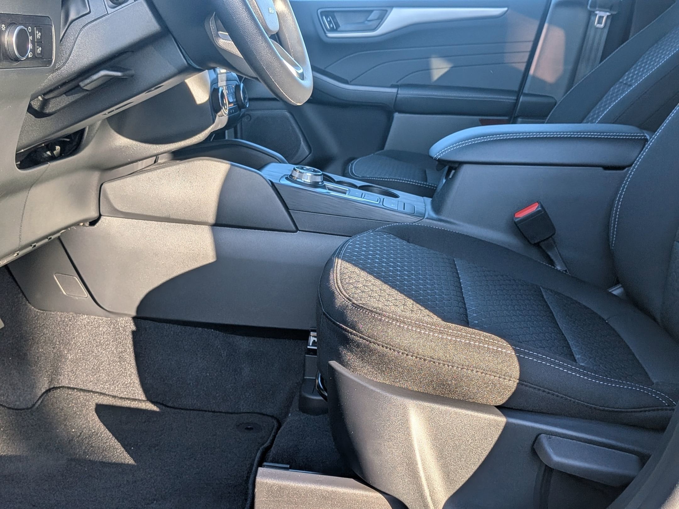 2026 FORD ESCAPE - Image 11