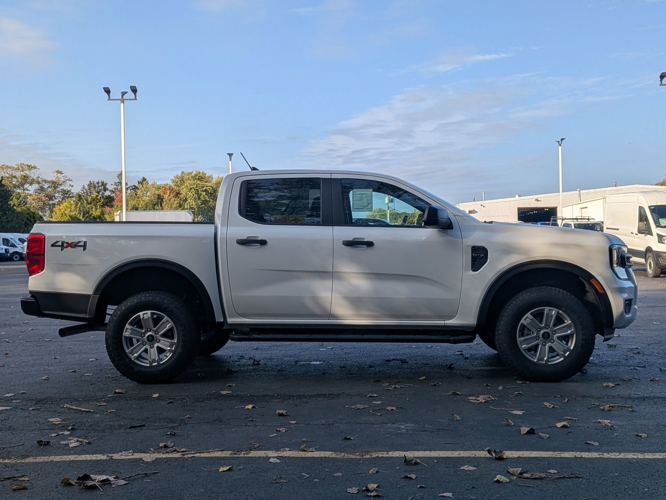 2025 Ford Ranger XL photo 4