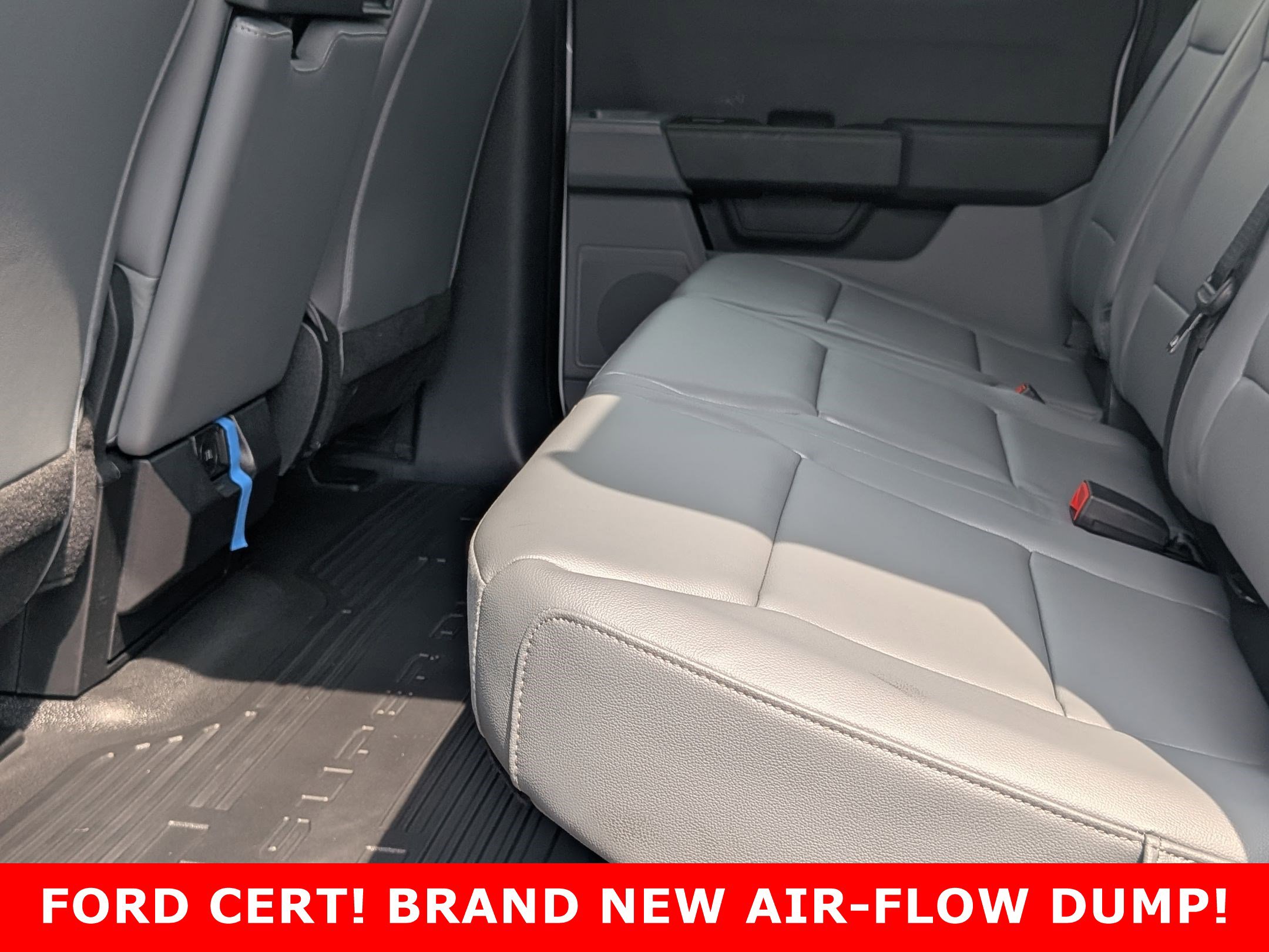 2025 FORD F-450 - Image 23