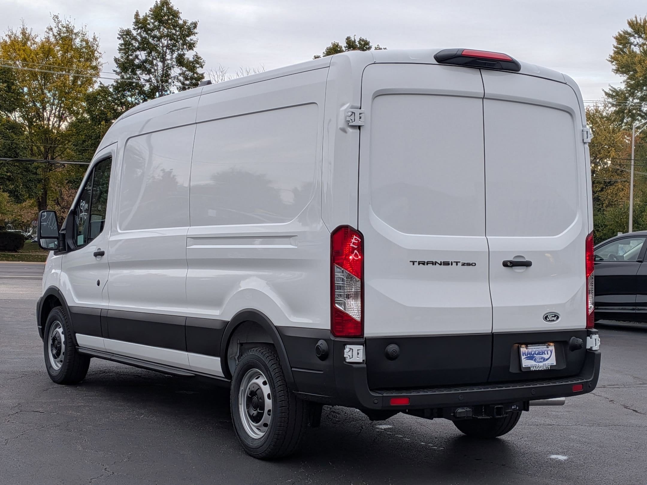 2026 FORD TRANSIT - Image 7