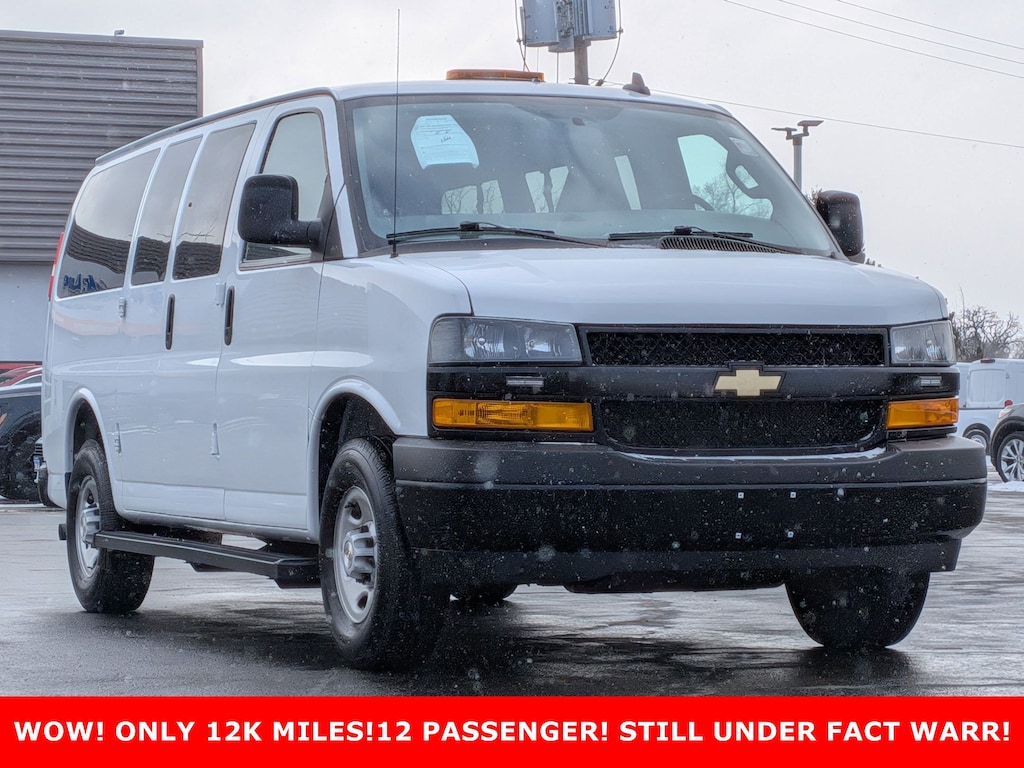 Used 2023 Chevrolet Express Passenger RWD 2500 135 LS Full-size Passenger Van