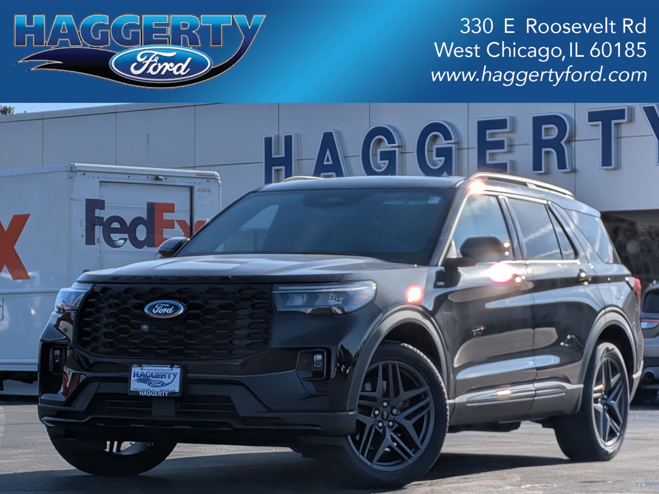 2026 Ford Explorer ST-LINE's photo