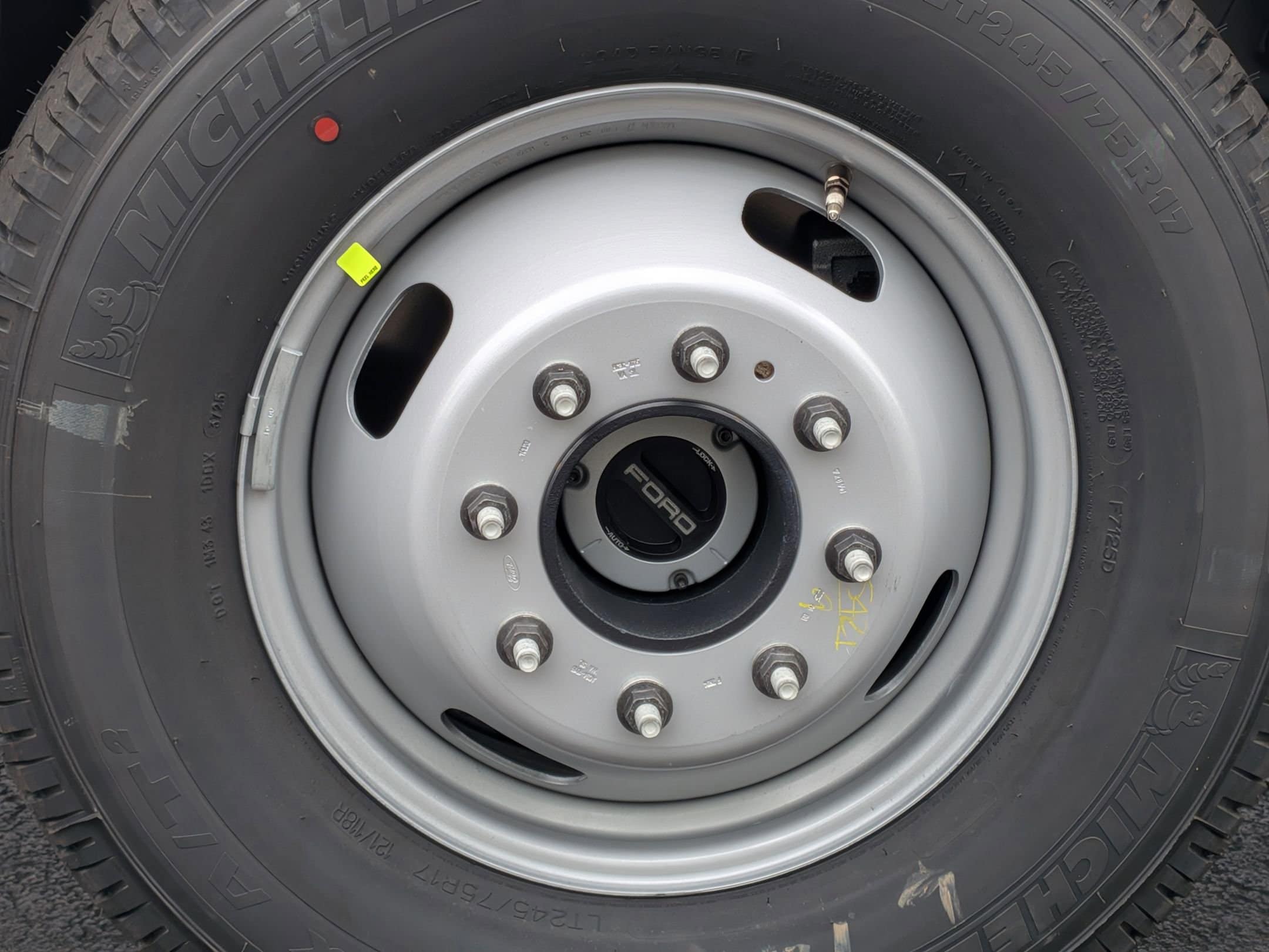 2026 FORD F-350 - Image 9