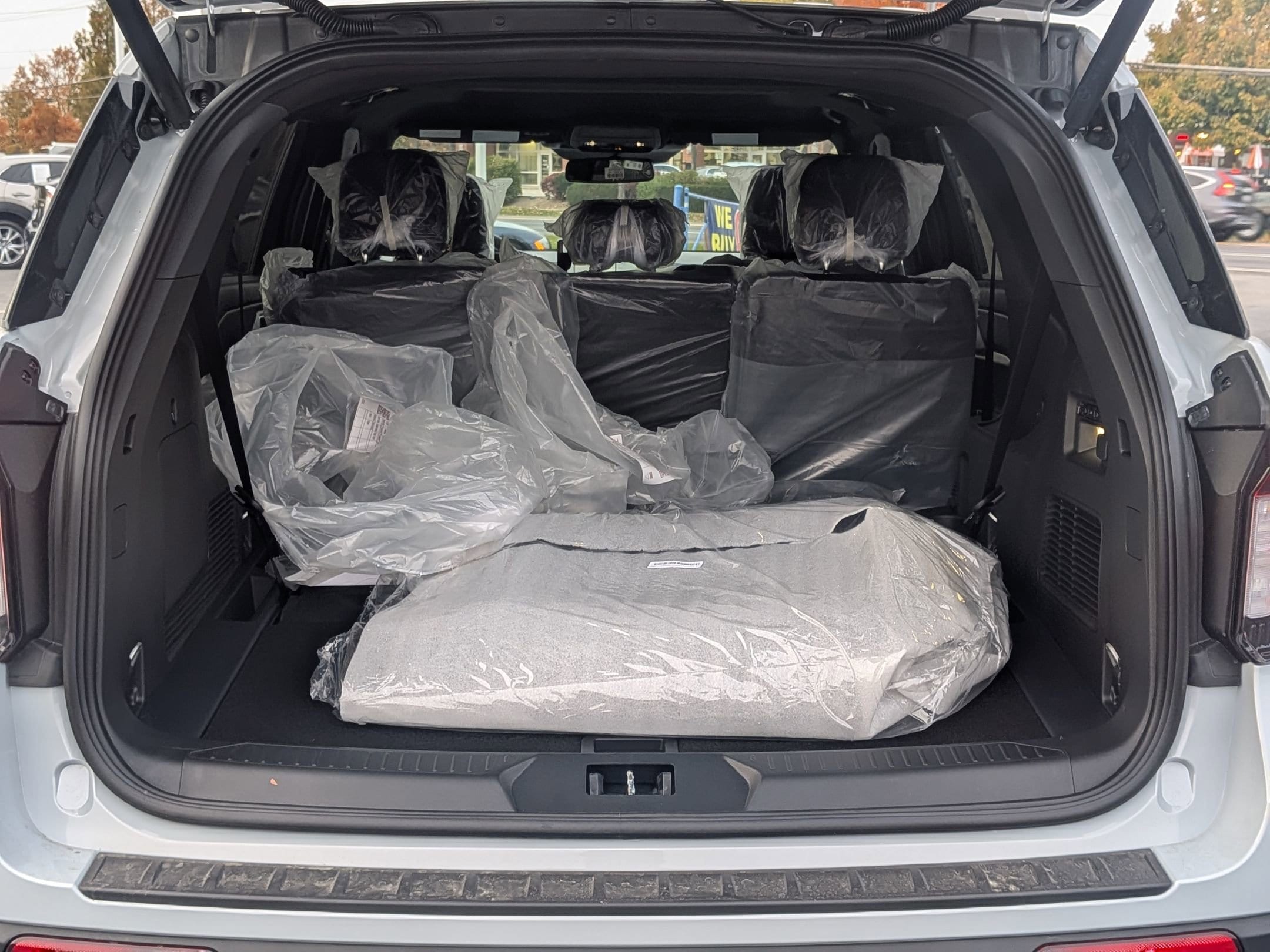 2026 FORD EXPLORER - Image 25