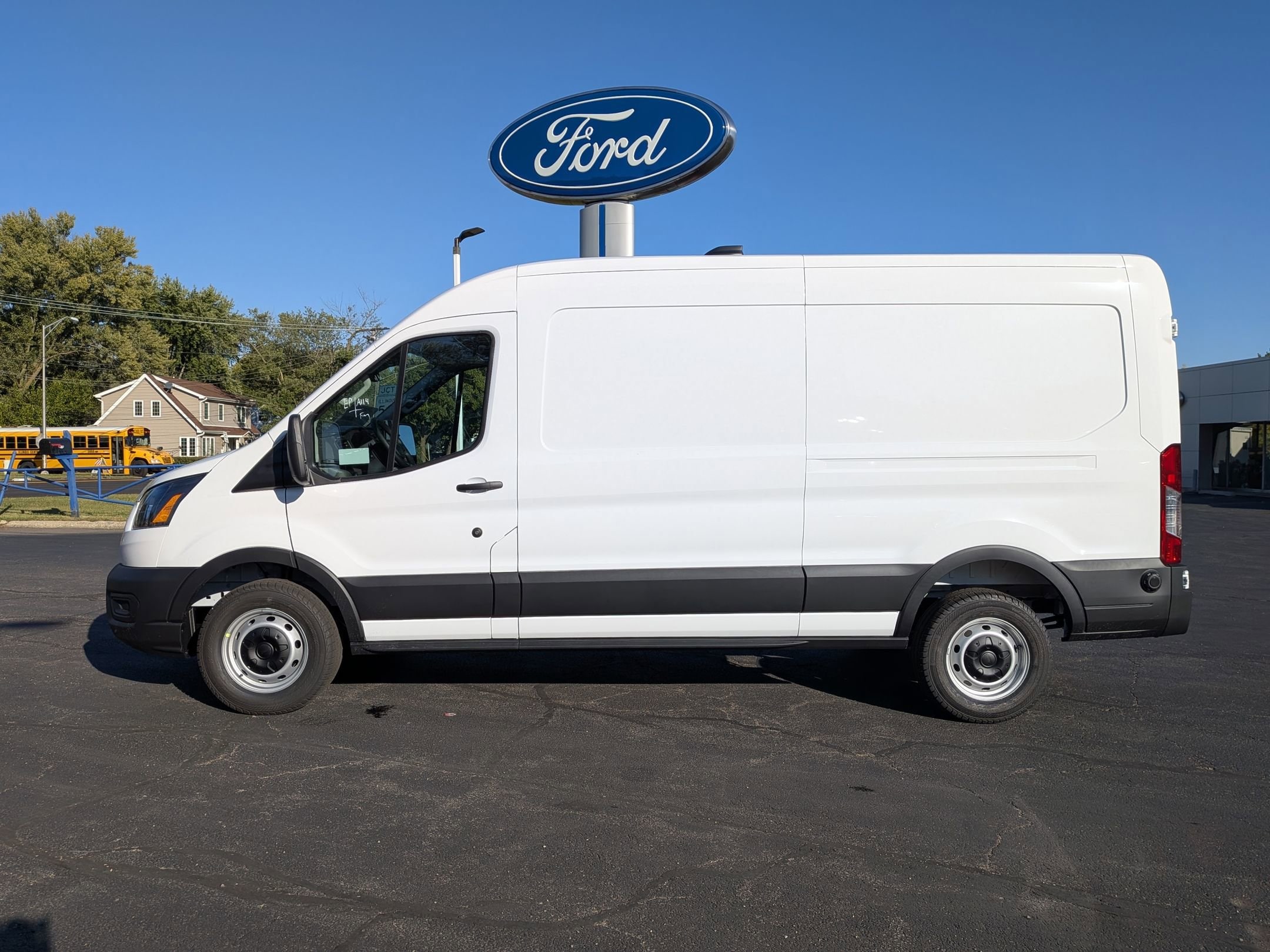 2026 FORD TRANSIT - Image 8