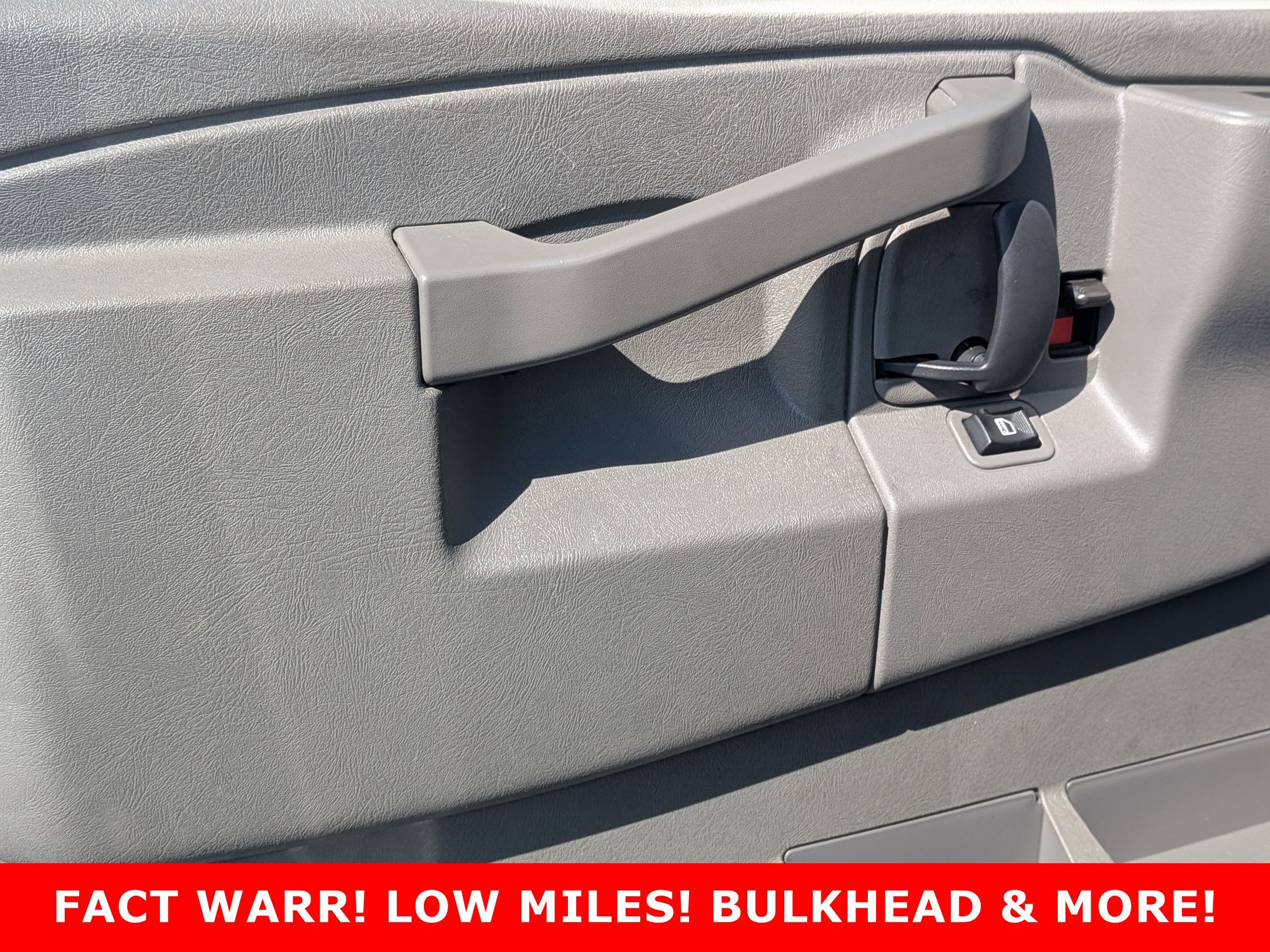 2023 CHEVROLET EXPRESS - Image 12