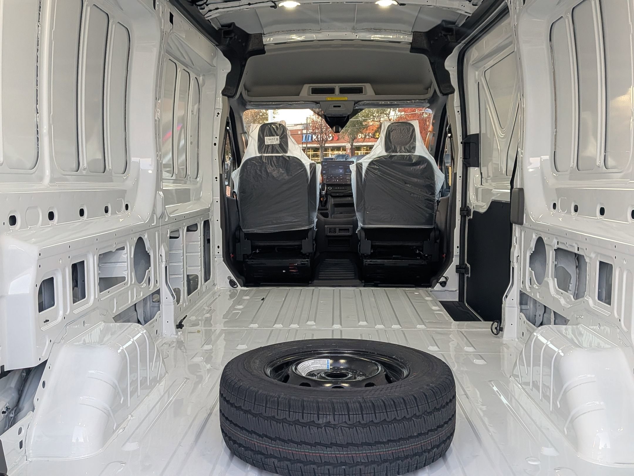 2026 FORD TRANSIT - Image 25