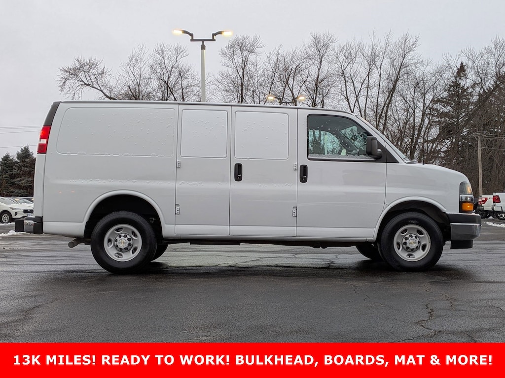 Used 2024 Chevrolet Express 2500 RWD 2500 135 Full-size Cargo Van