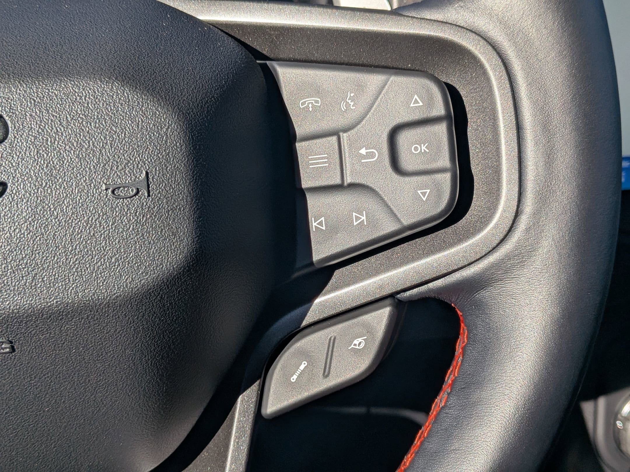 2025 FORD BRONCO - Image 15