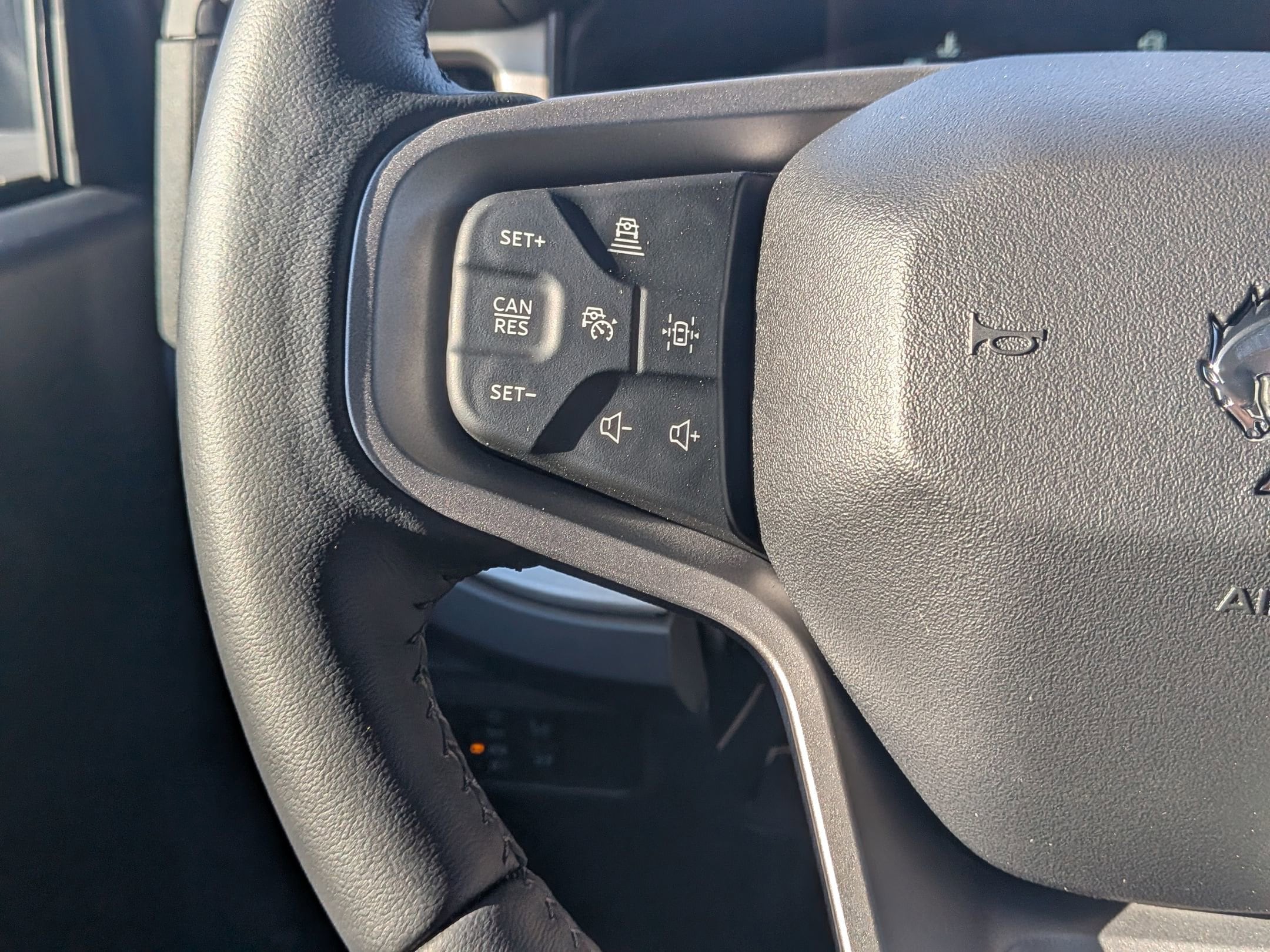 2025 FORD BRONCO - Image 14