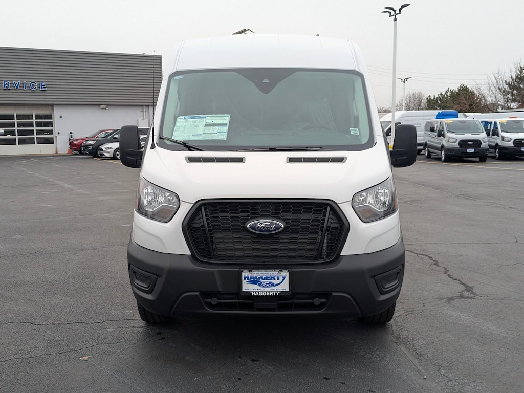 New 2024 Ford Transit T-250 148 Med Rf 9070 GVWR RWD T-250 148 Med Rf 9070 GVWR RWD