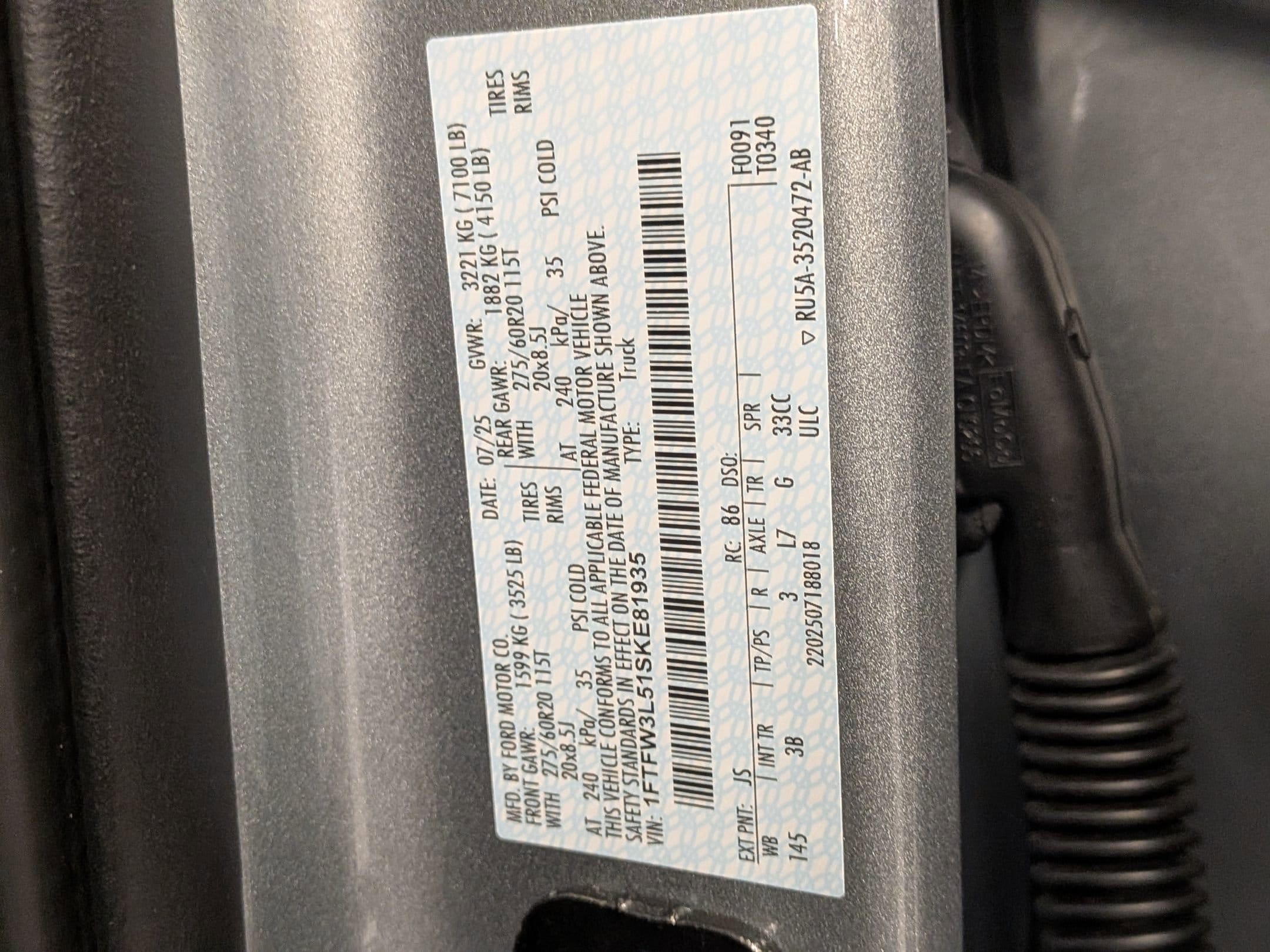 2025 FORD F-150 - Image 30