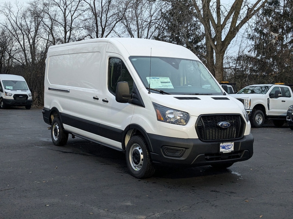 New 2024 Ford Transit T-250 148 Med Rf 9070 GVWR AWD T-250 148 Med Rf 9070 GVWR AWD