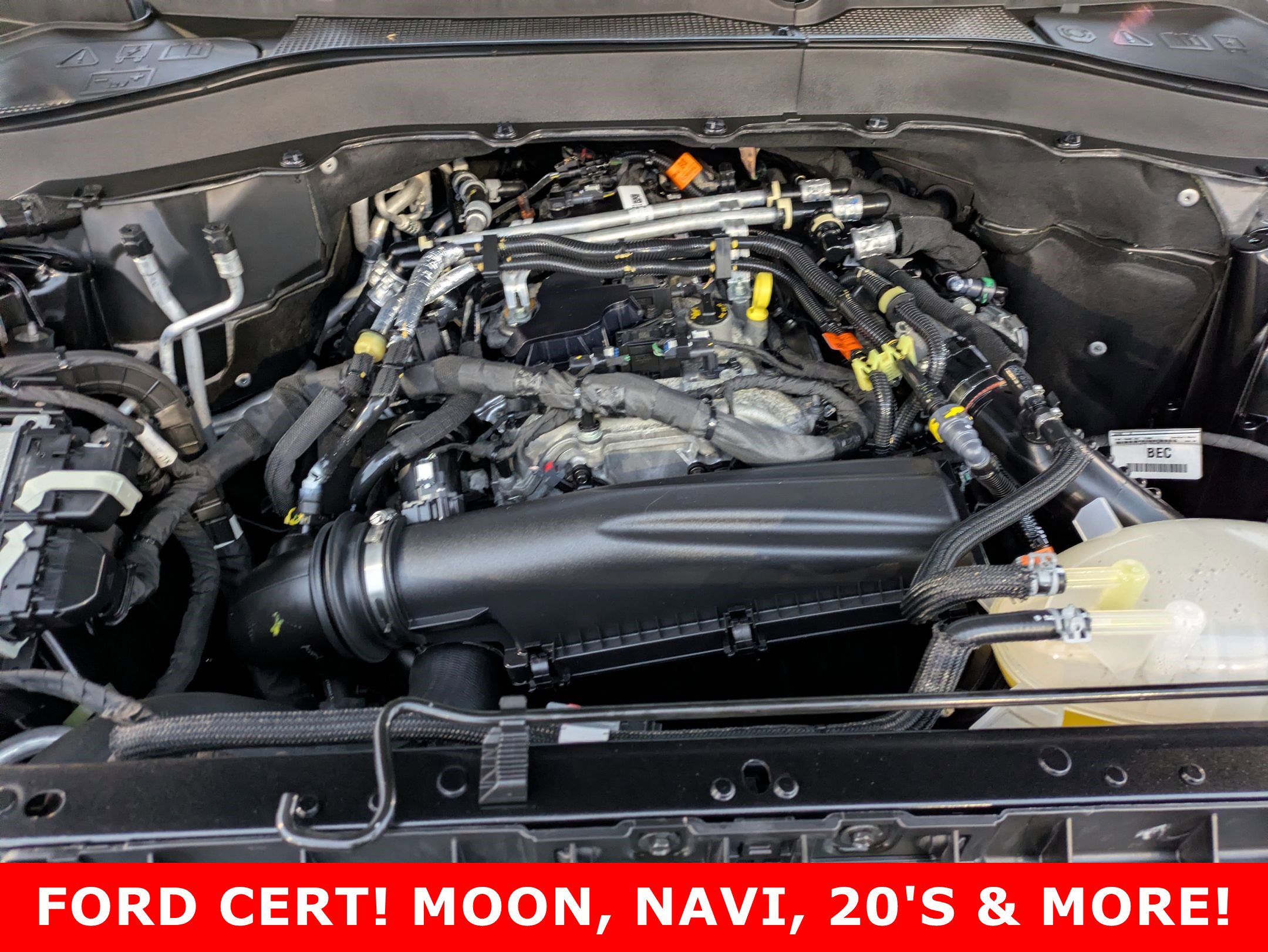 2025 FORD EXPLORER - Image 31