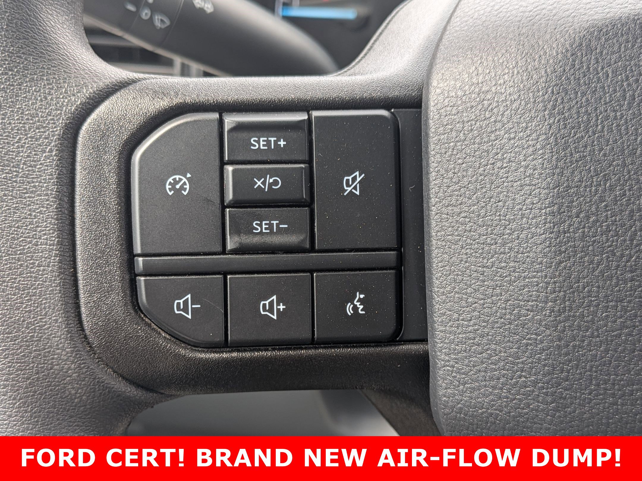 2025 FORD F-450 - Image 15