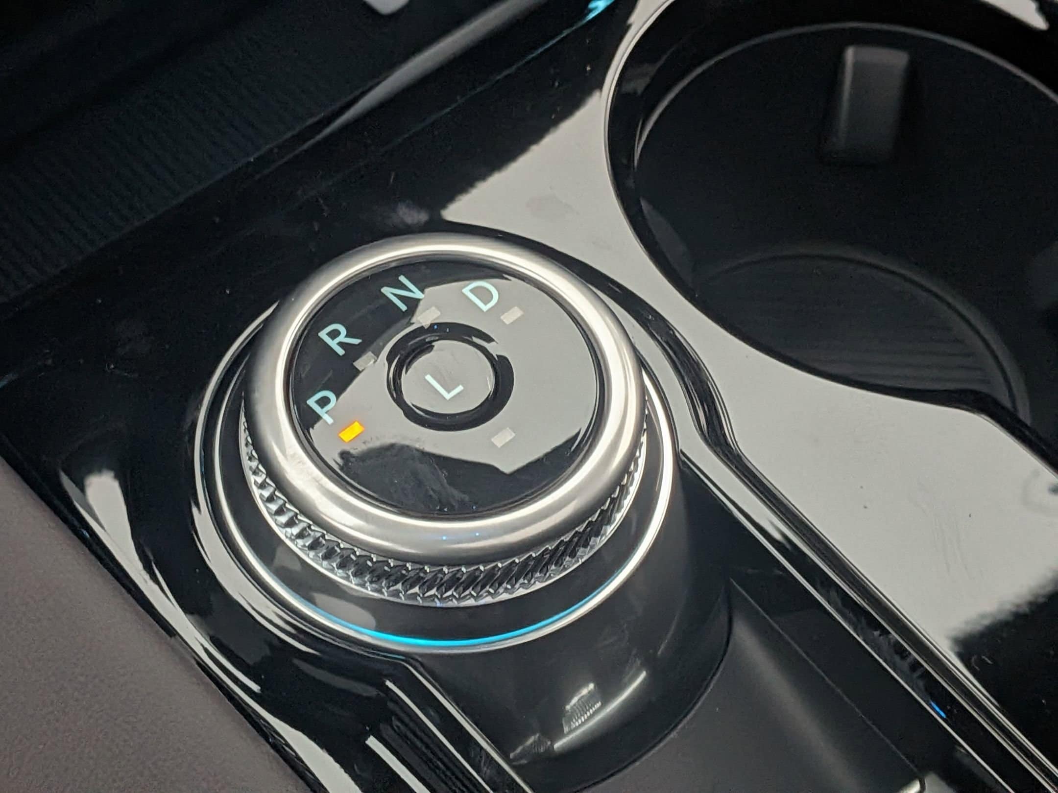 2026 FORD EXPLORER - Image 21