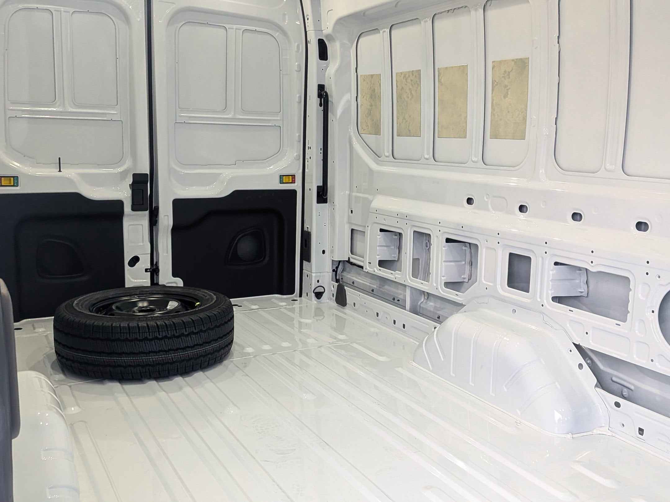 2026 FORD TRANSIT - Image 22