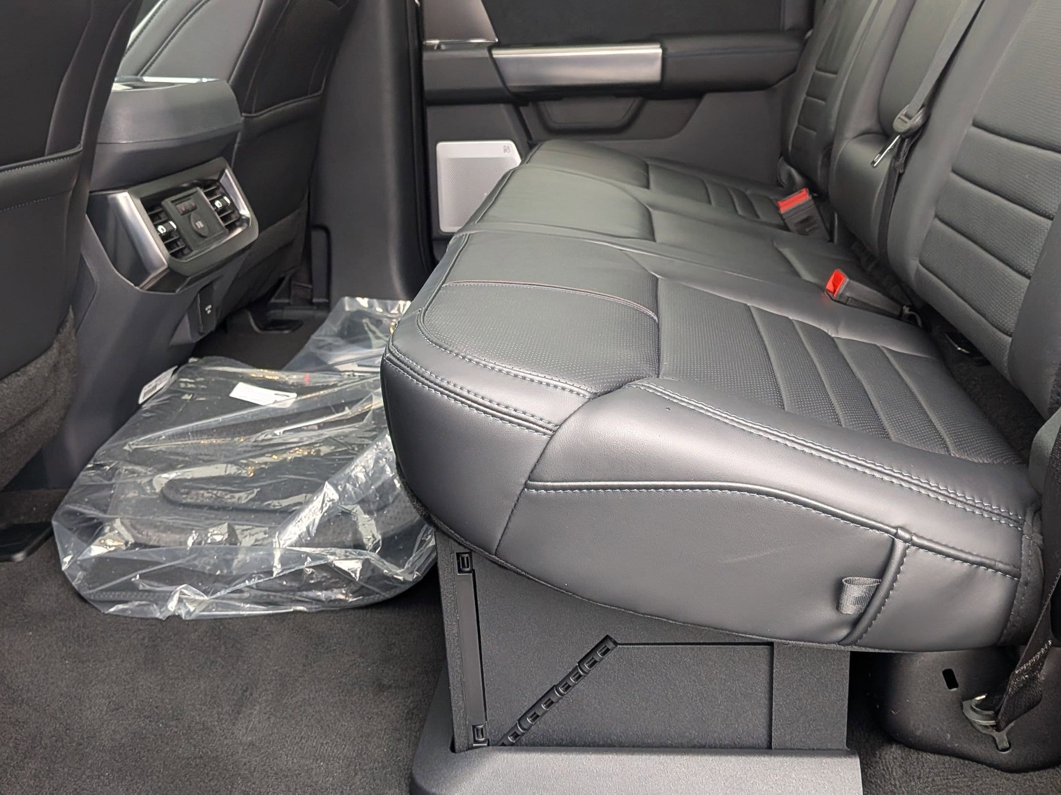 2026 FORD F-350 - Image 24