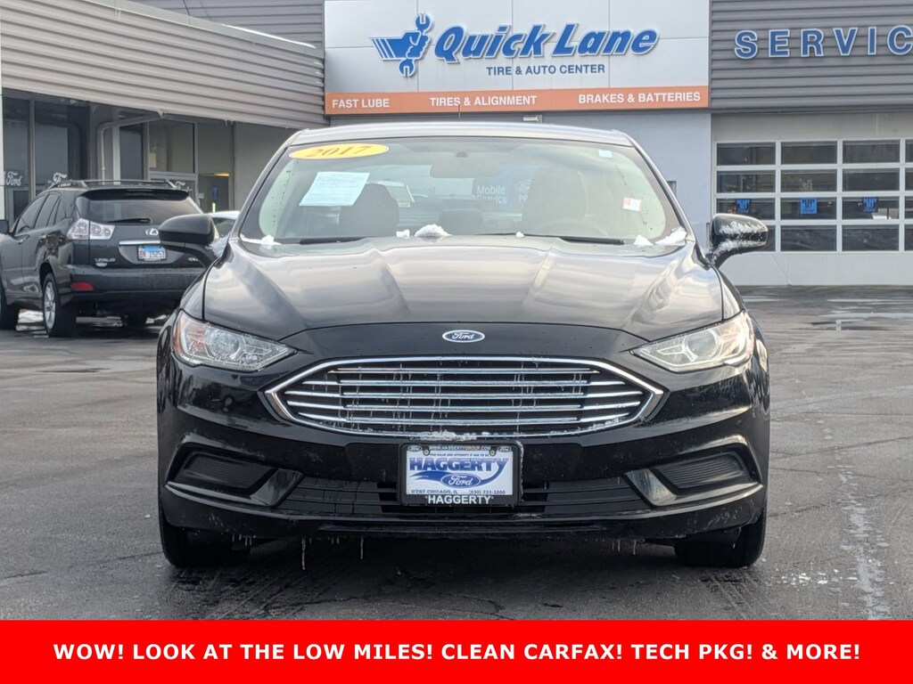 Used 2017 Ford Fusion SE Sedan