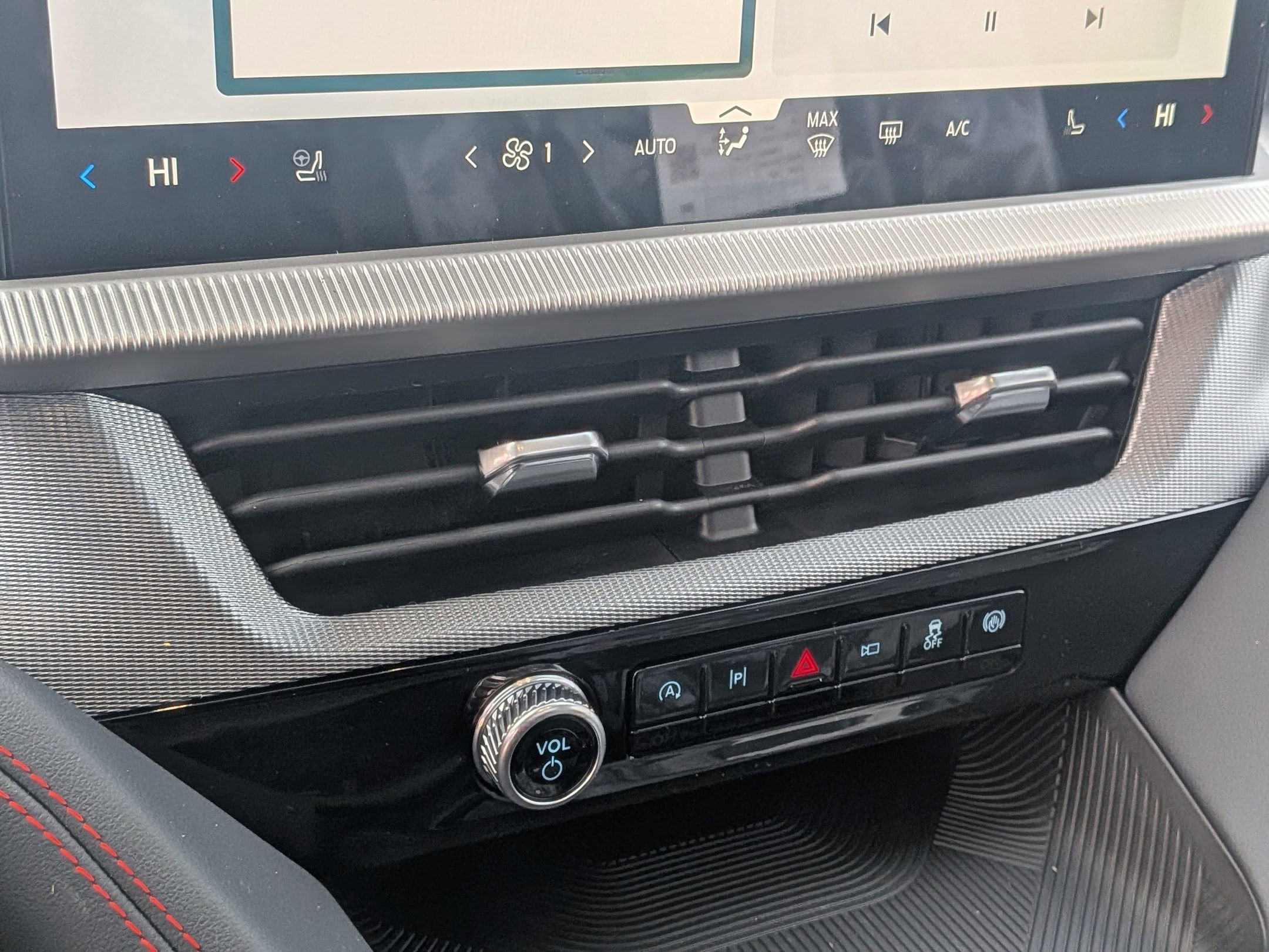 2026 FORD EXPLORER - Image 20