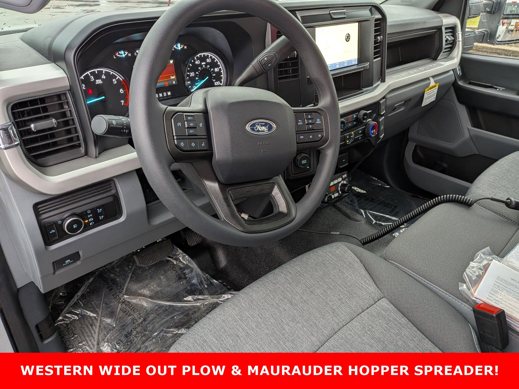 2025 Ford F-350 Super Duty XL - Photo 11