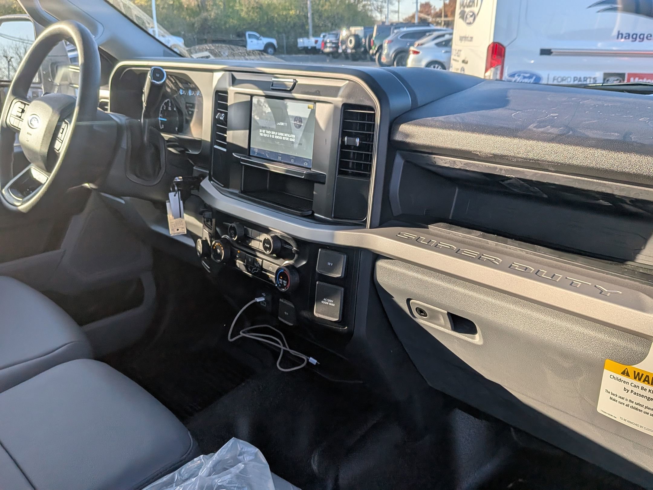 2026 FORD F-550 - Image 20