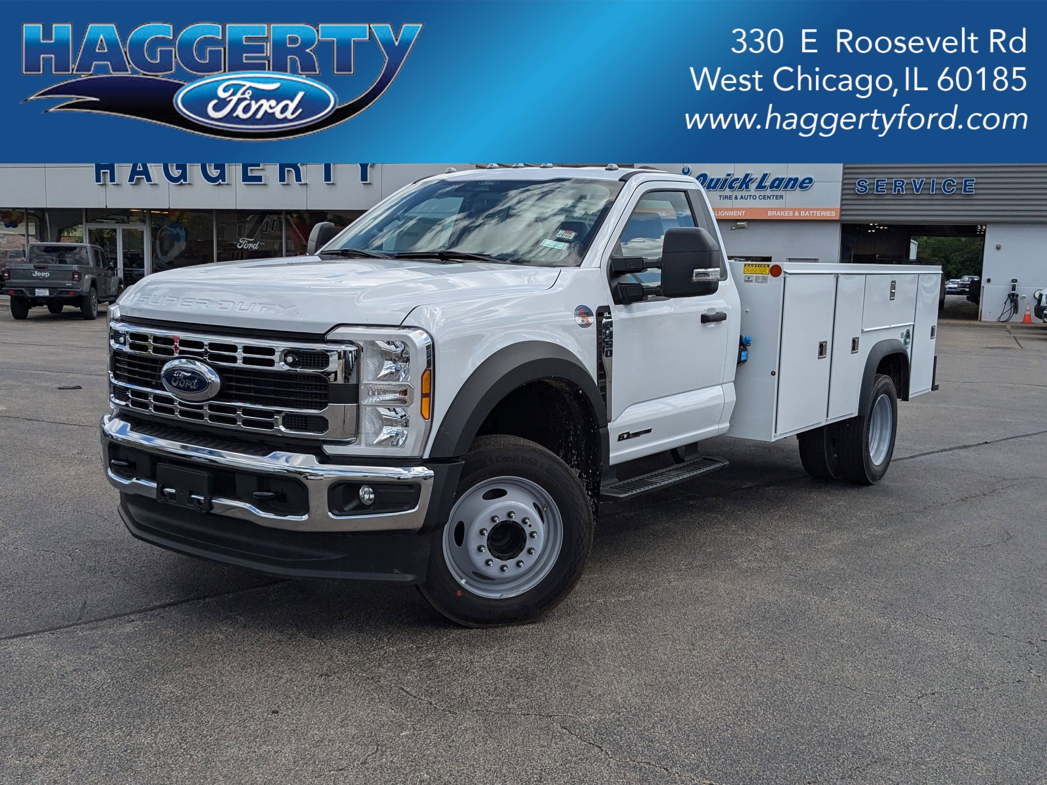 2024 Ford F-450 Super Duty Chassis Cab XL's photo