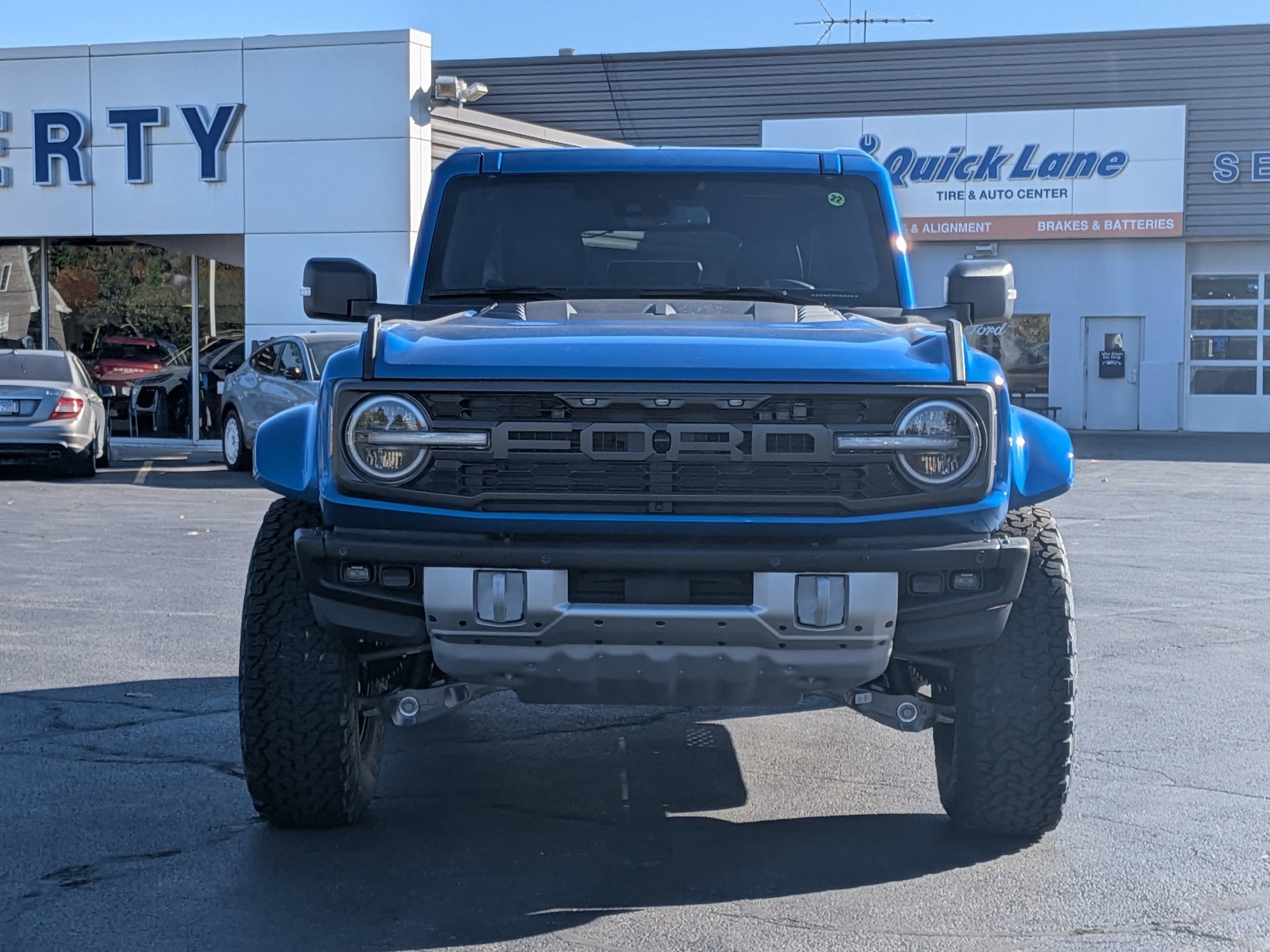 2025 Ford Bronco Raptor photo 2