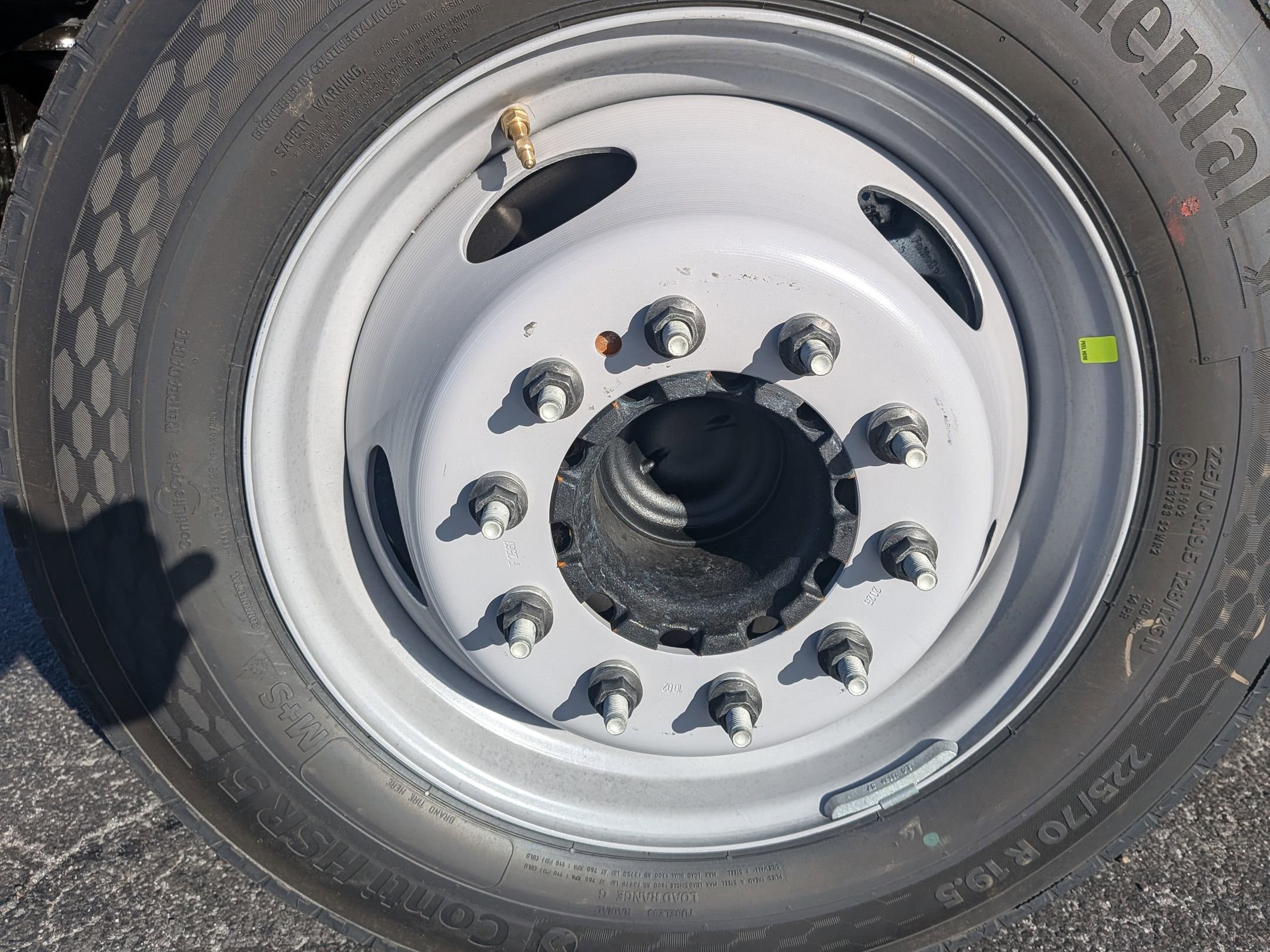 2026 FORD F-550 - Image 9