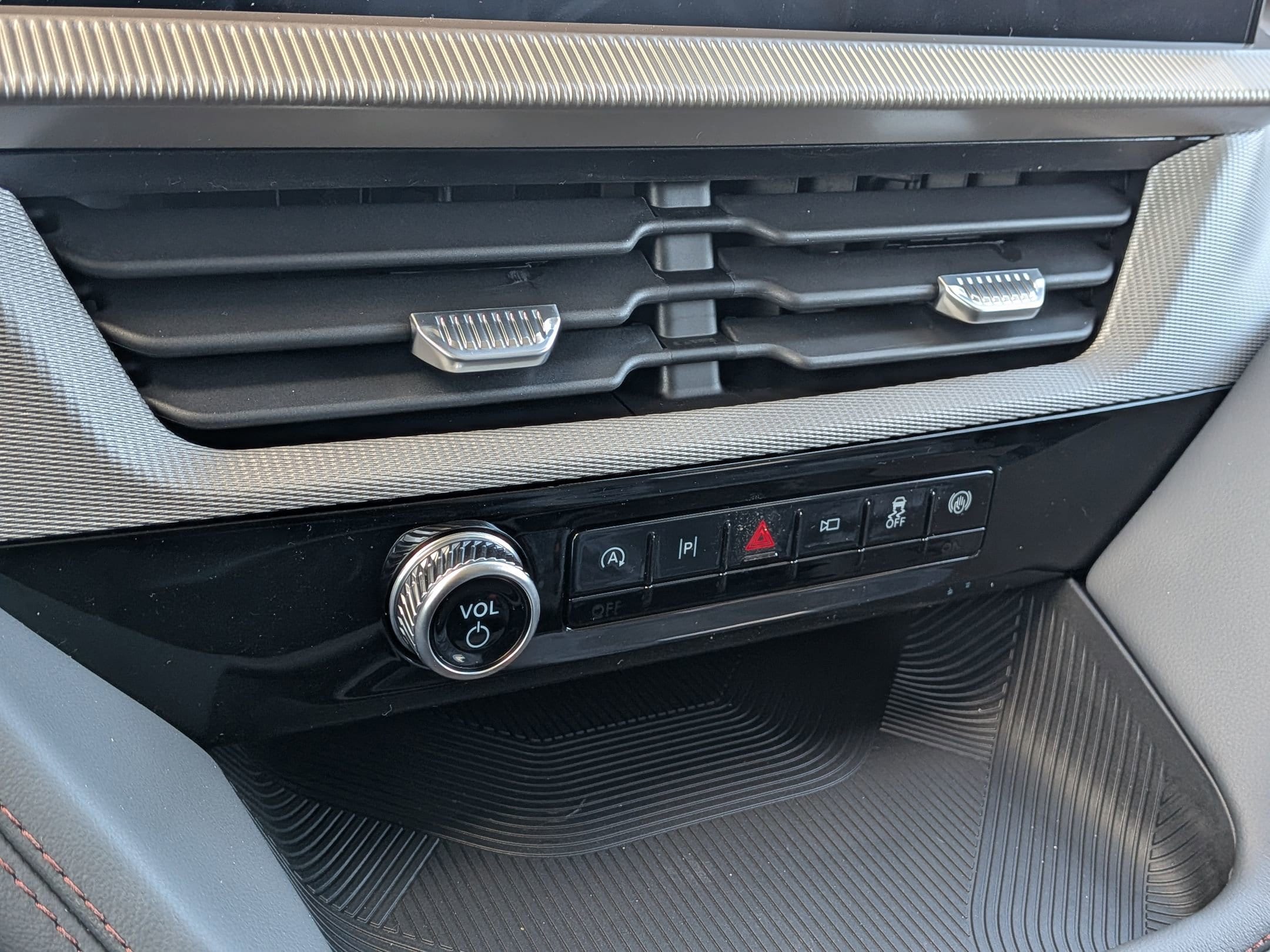 2026 FORD EXPLORER - Image 19