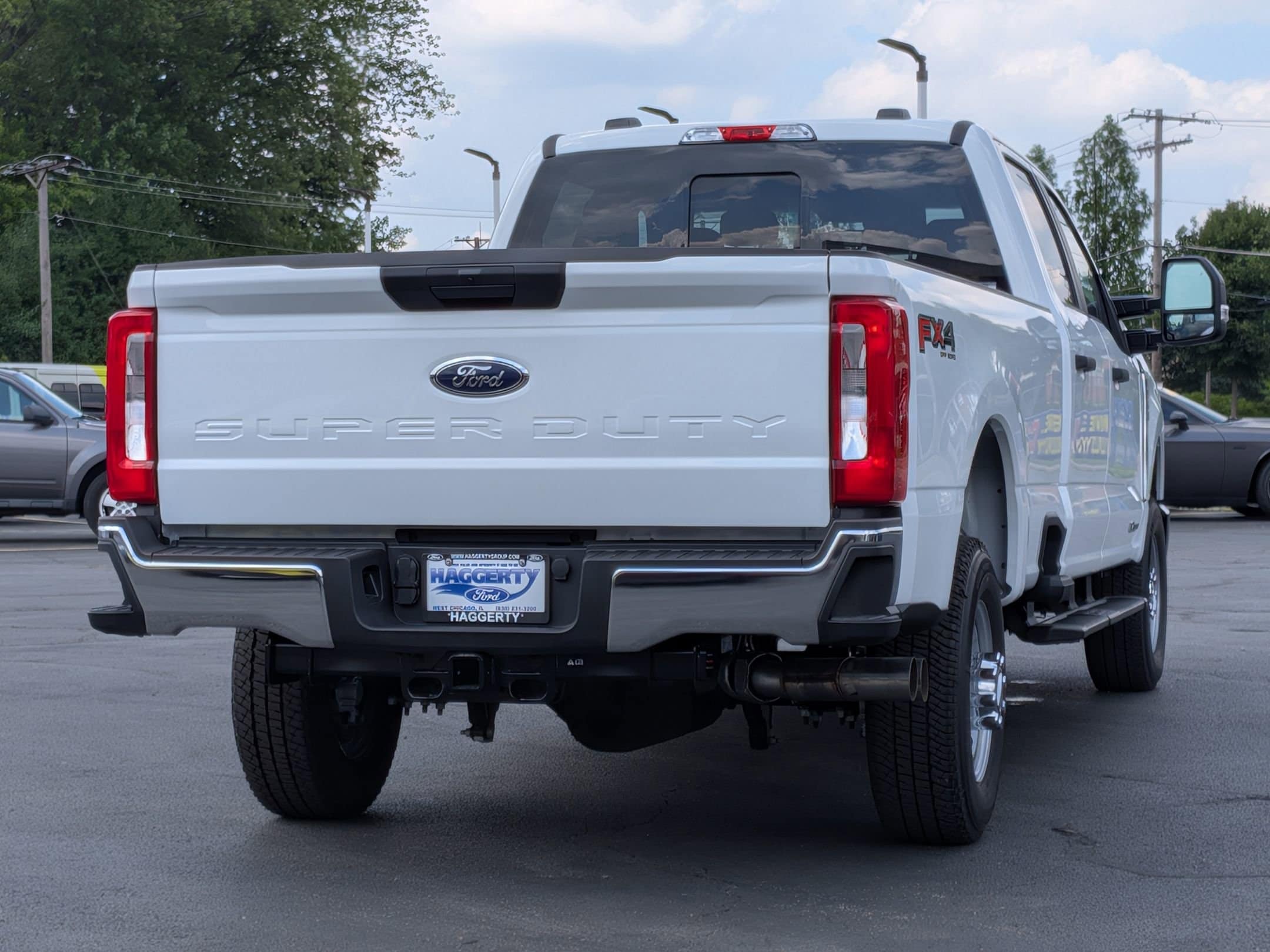 2025 FORD F-250 - Image 5