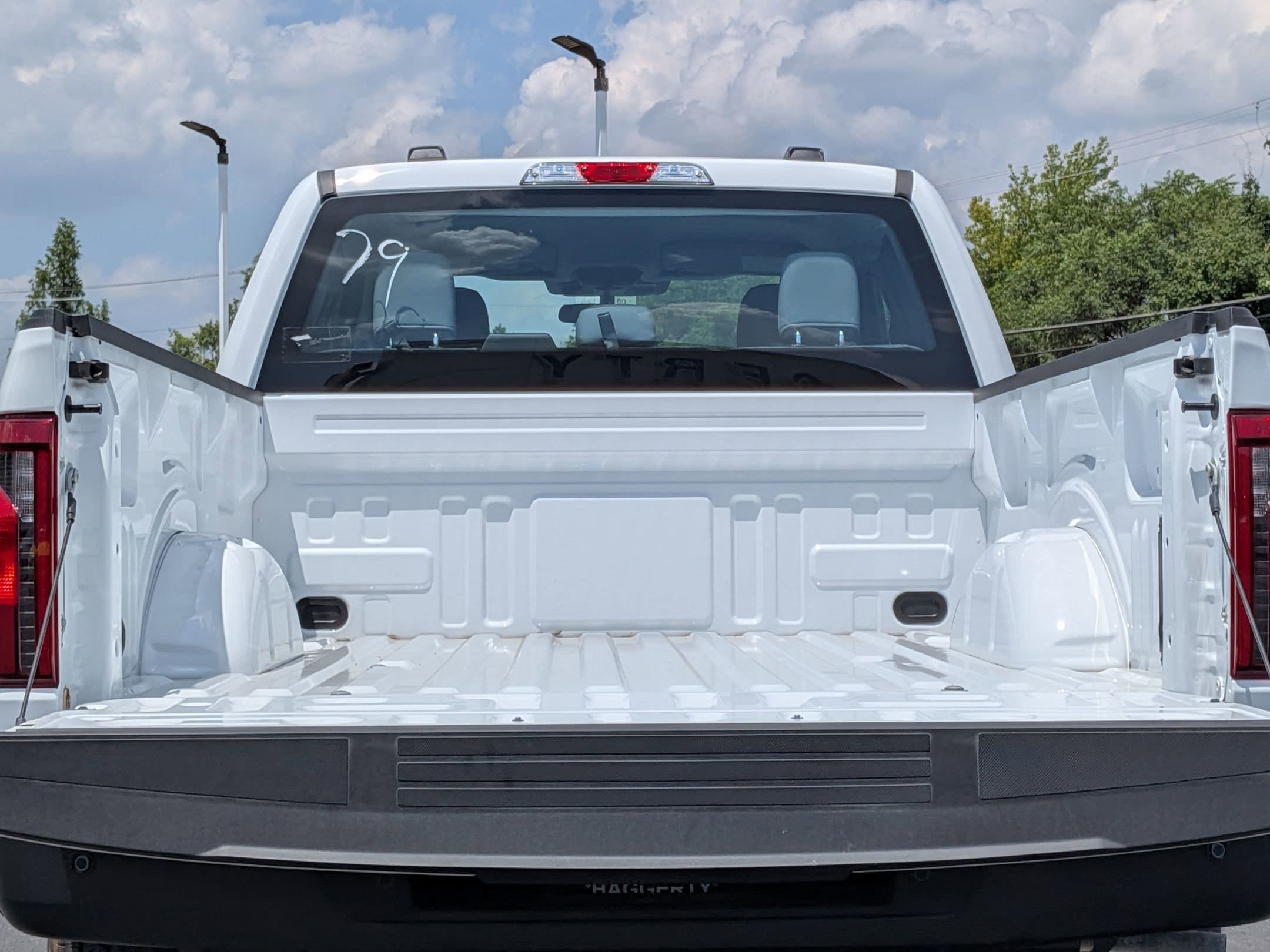 2025 FORD F-150 - Image 26