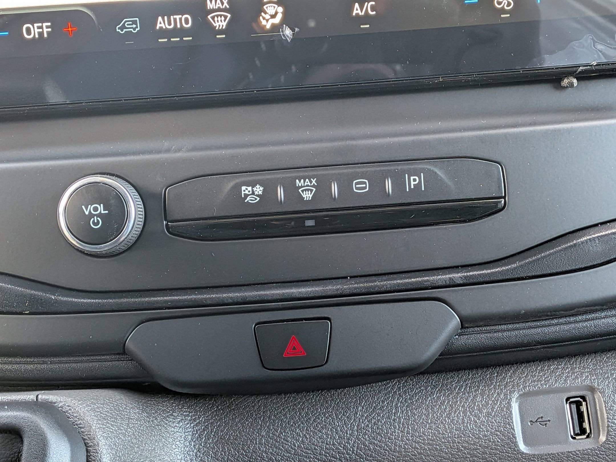 2026 FORD TRANSIT - Image 17