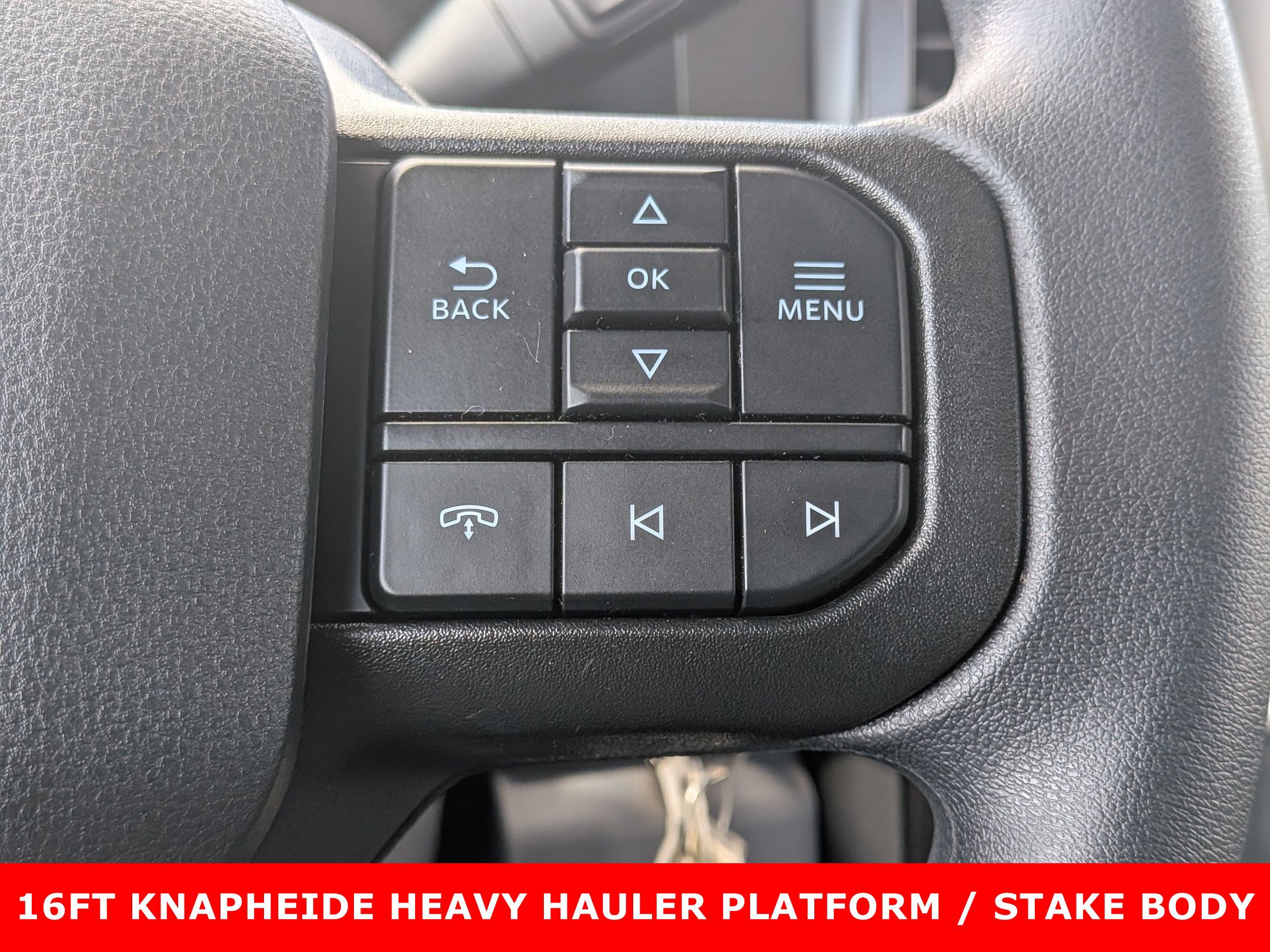 2025 FORD F-550 - Image 15