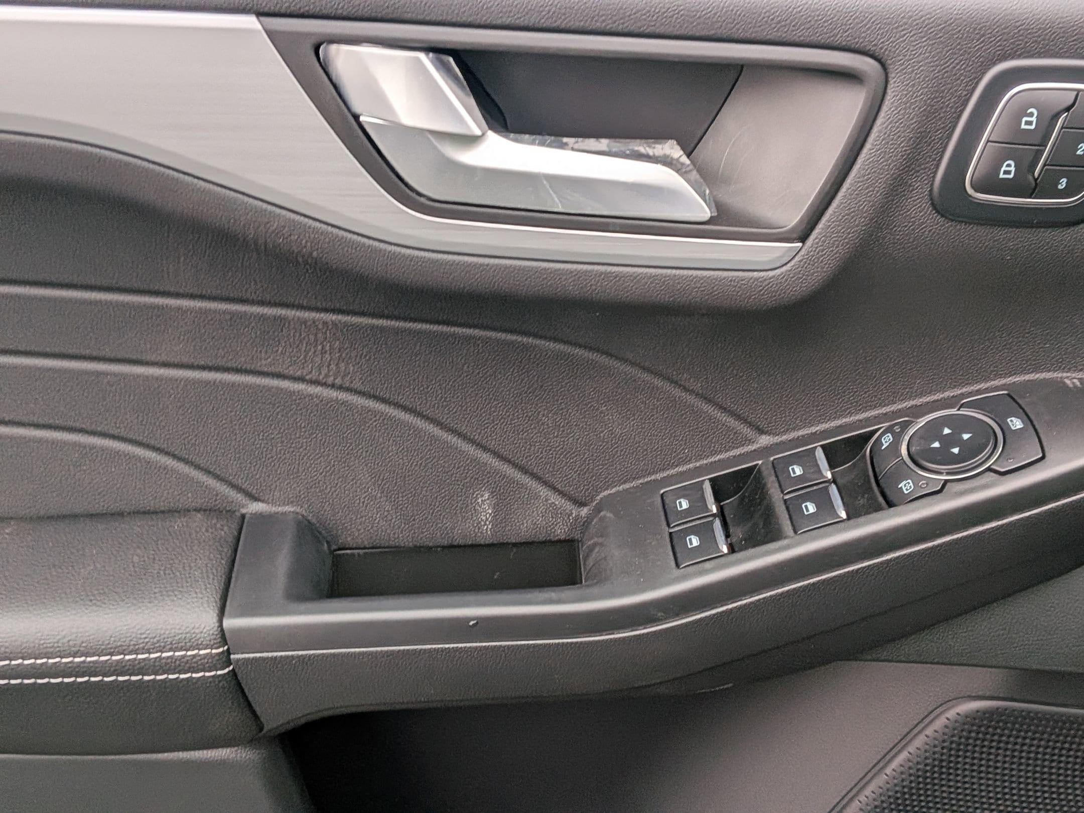 2026 FORD ESCAPE - Image 13