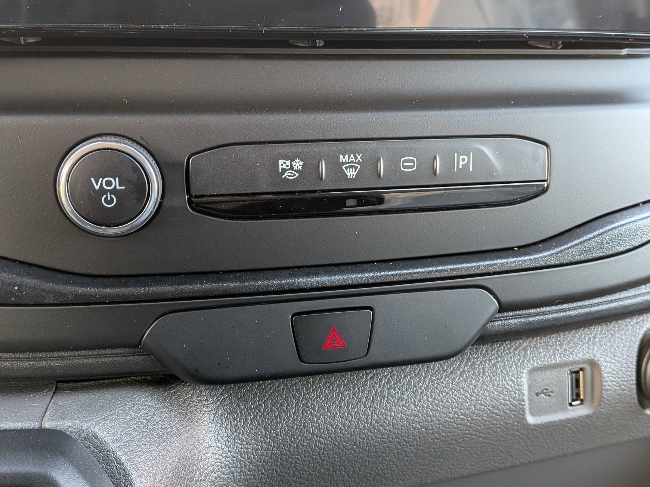 2026 FORD TRANSIT - Image 18