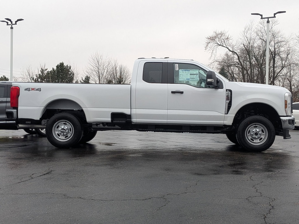 New 2026 Ford Super Duty F-250 SRW XL 4WD SuperCab 8 Box